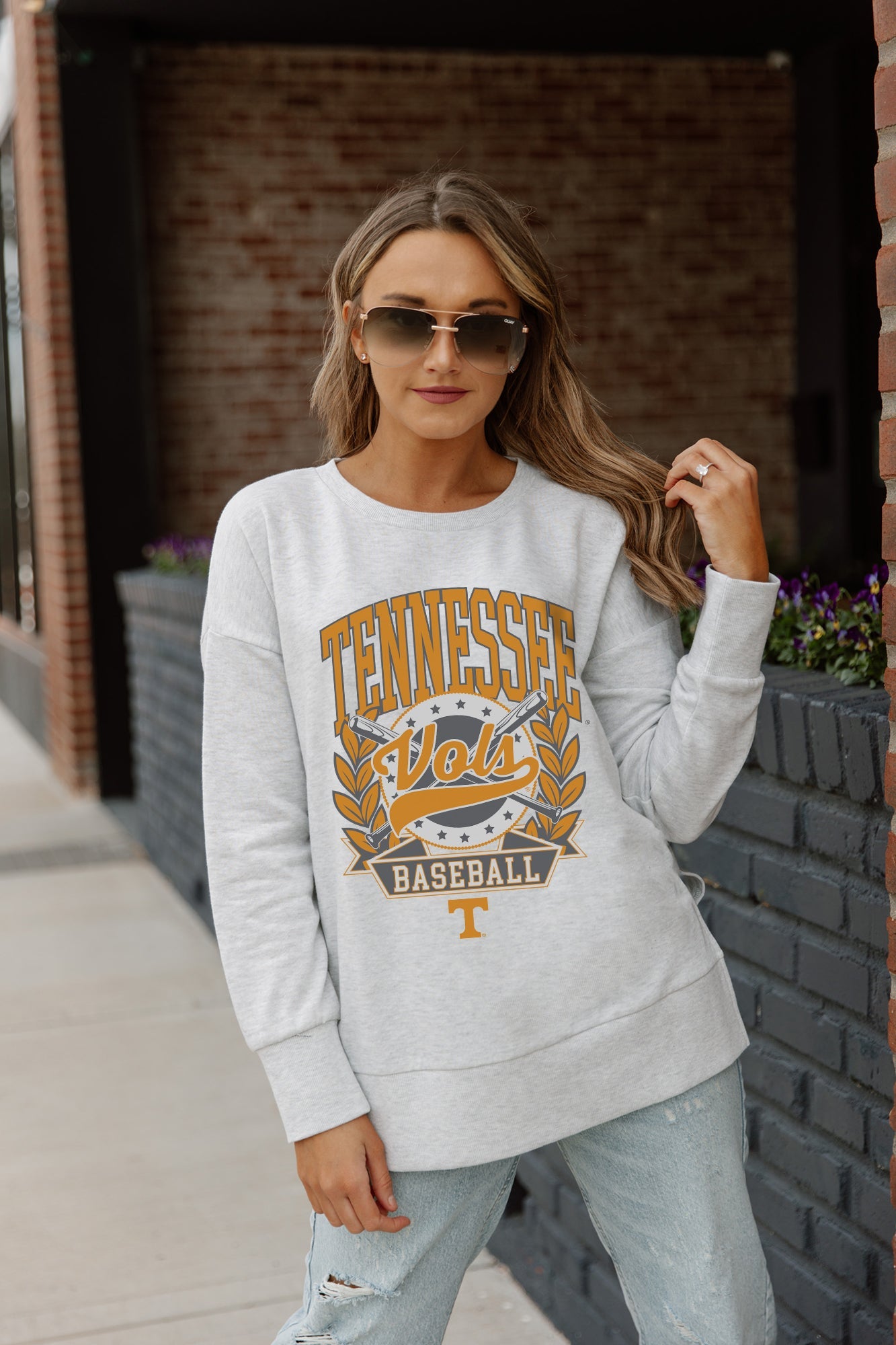 TENNESSEE VOLUNTEERS BASES LOADED SIDE SLIT PULLOVER