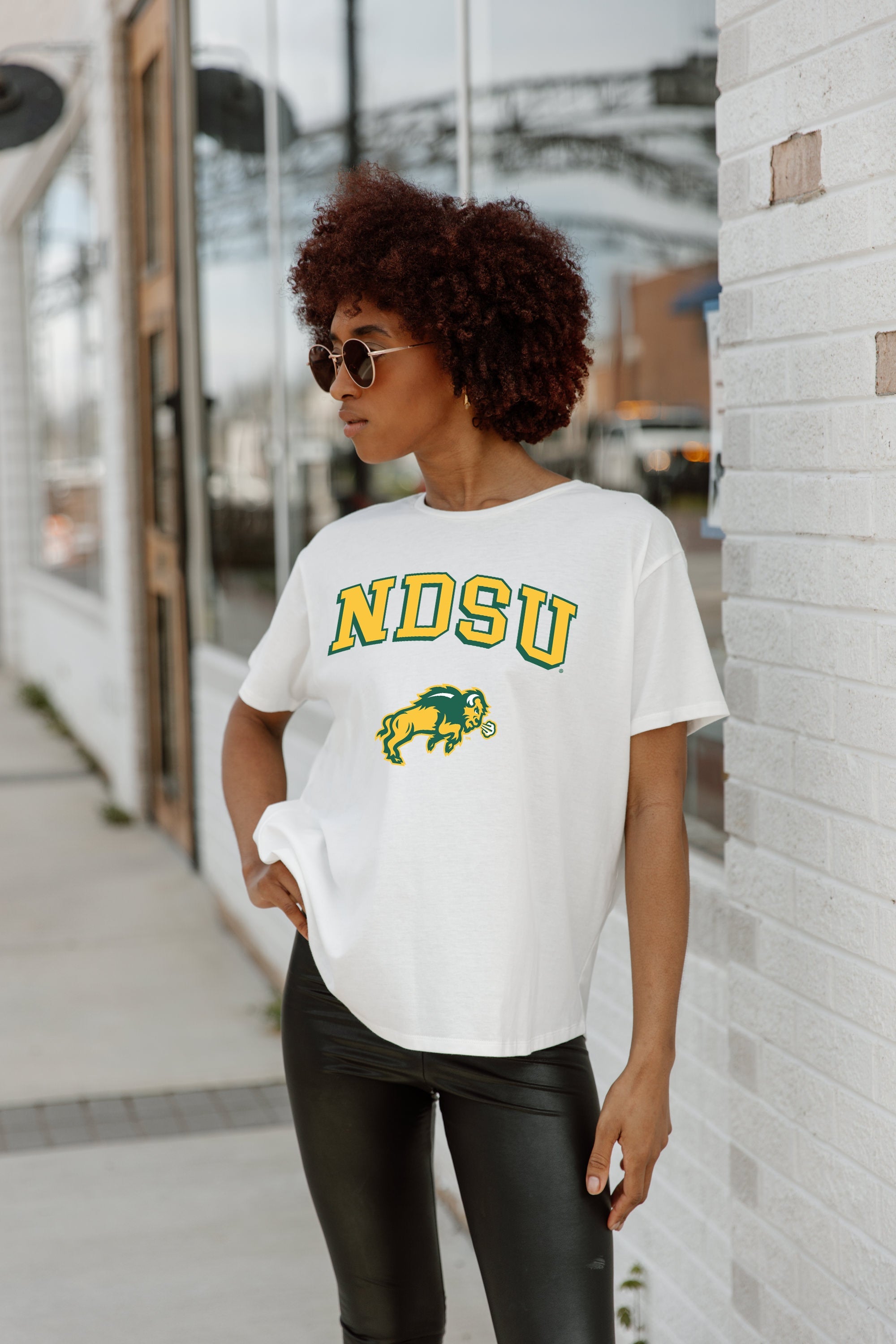 NORTH DAKOTA STATE BISON AROUND WE GO SHORT SLEEVE FLOWY TEE