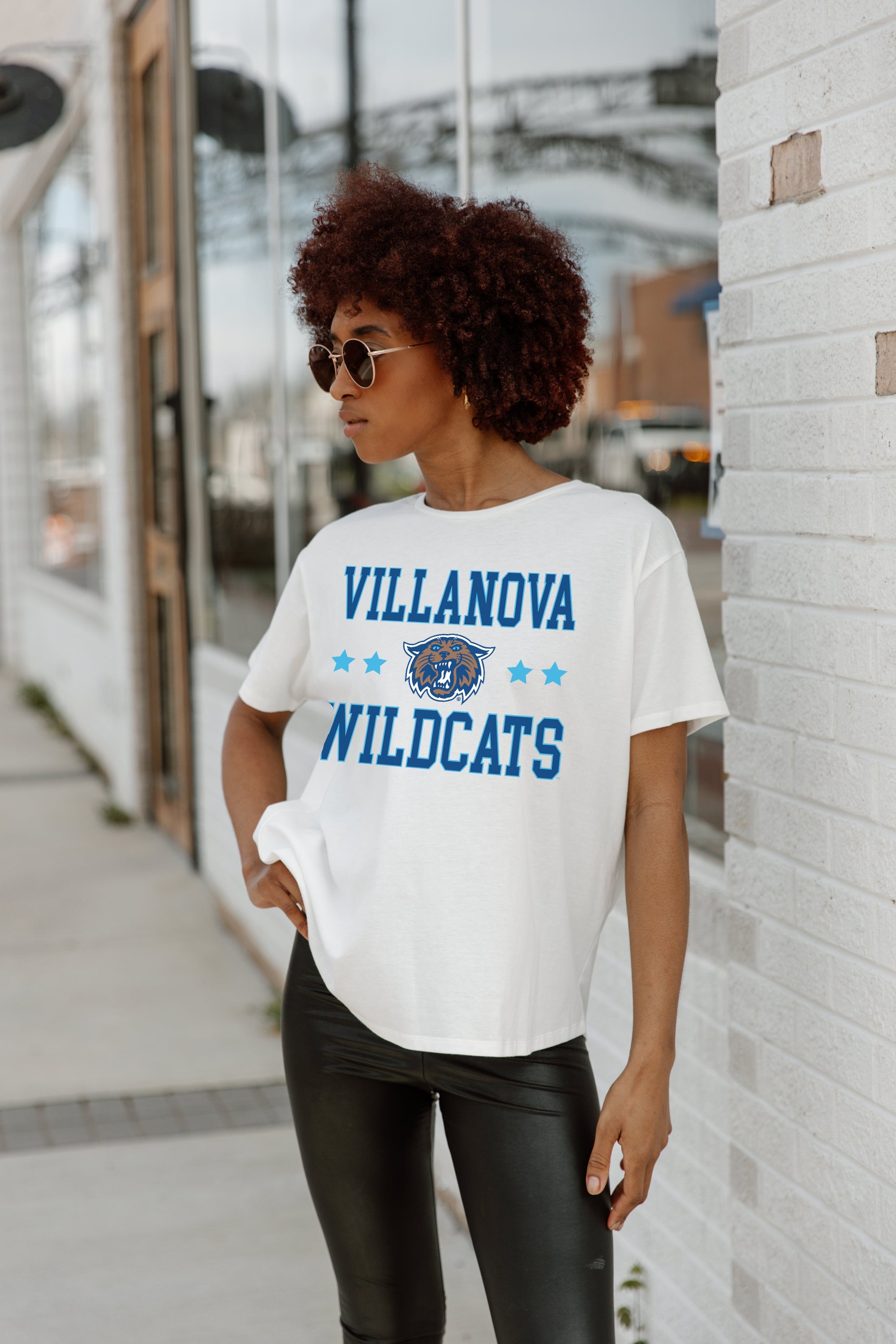 VILLANOVA WILDCATS TO THE POINT SHORT SLEEVE FLOWY TEE