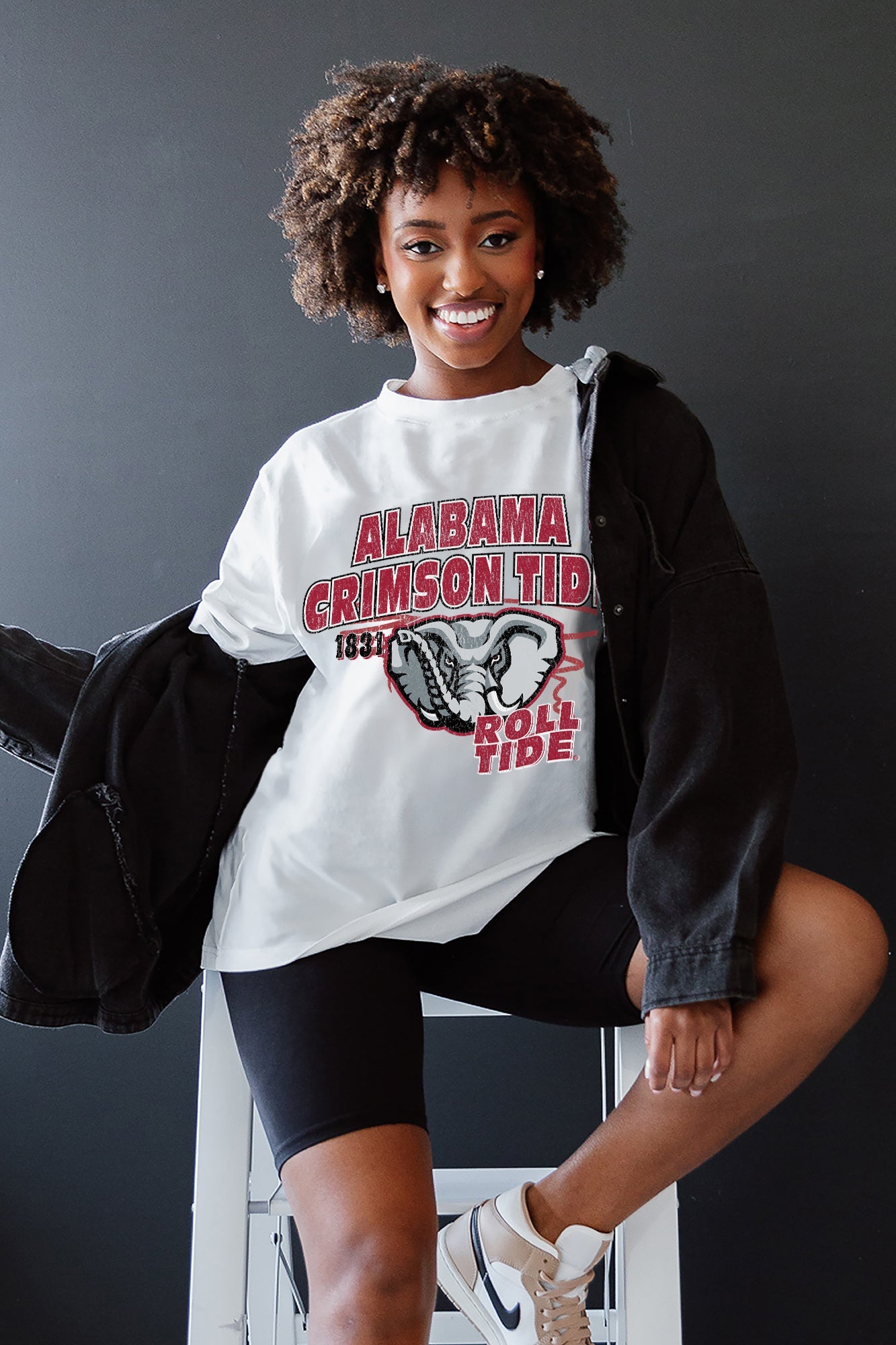 ALABAMA CRIMSON TIDE IN THE LEAD OVERSIZED CREWNECK TEE