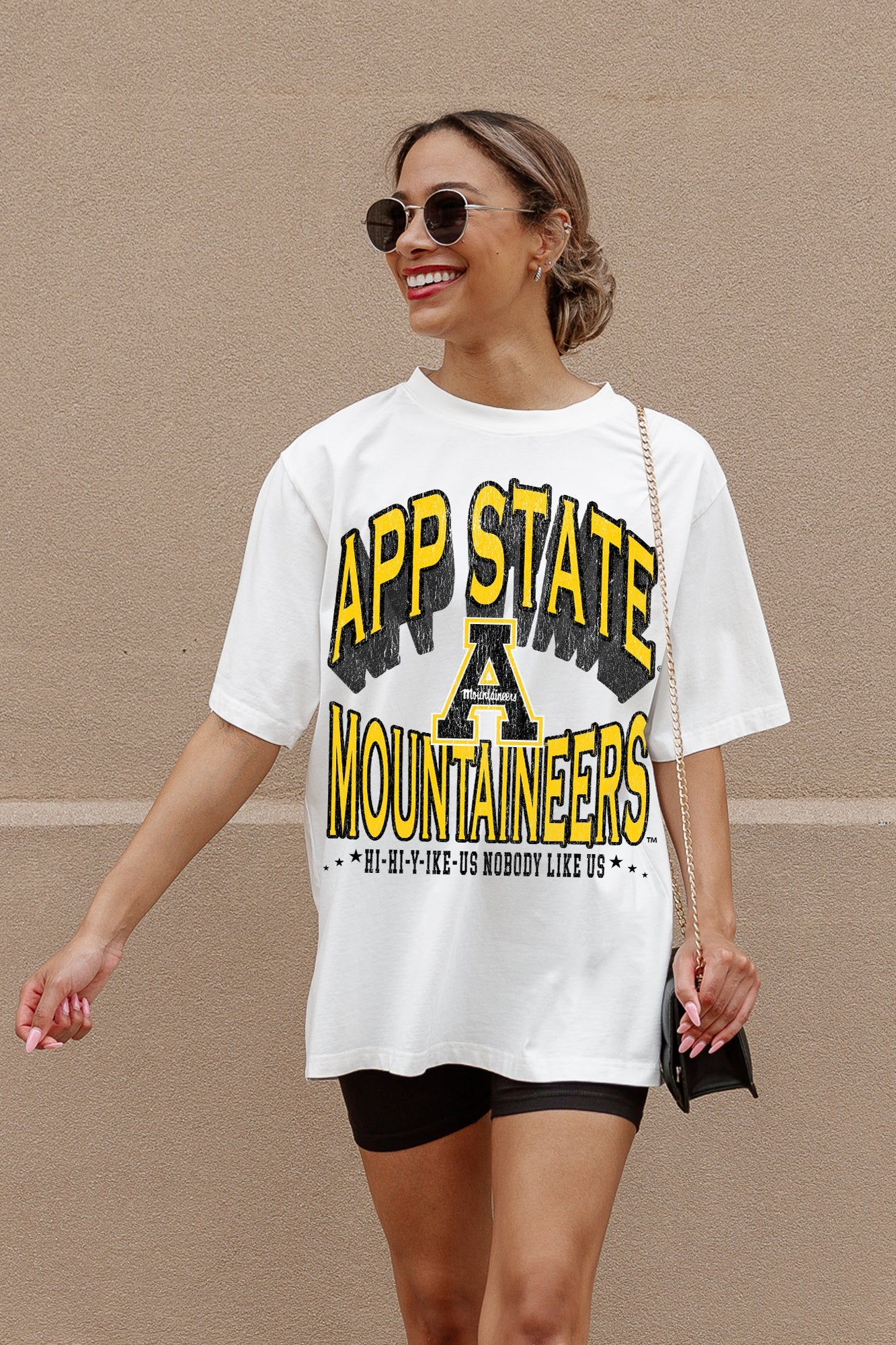 APPALACHIAN STATE MOUNTAINEERS SHAKEDOWN OVERSIZED CREWNECK TEE