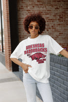 ARKANSAS RAZORBACKS IN THE LEAD OVERSIZED CREWNECK TEE