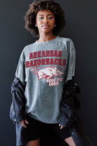 ARKANSAS RAZORBACKS KEEP THE LEAD OVERSIZED CREWNECK TEE