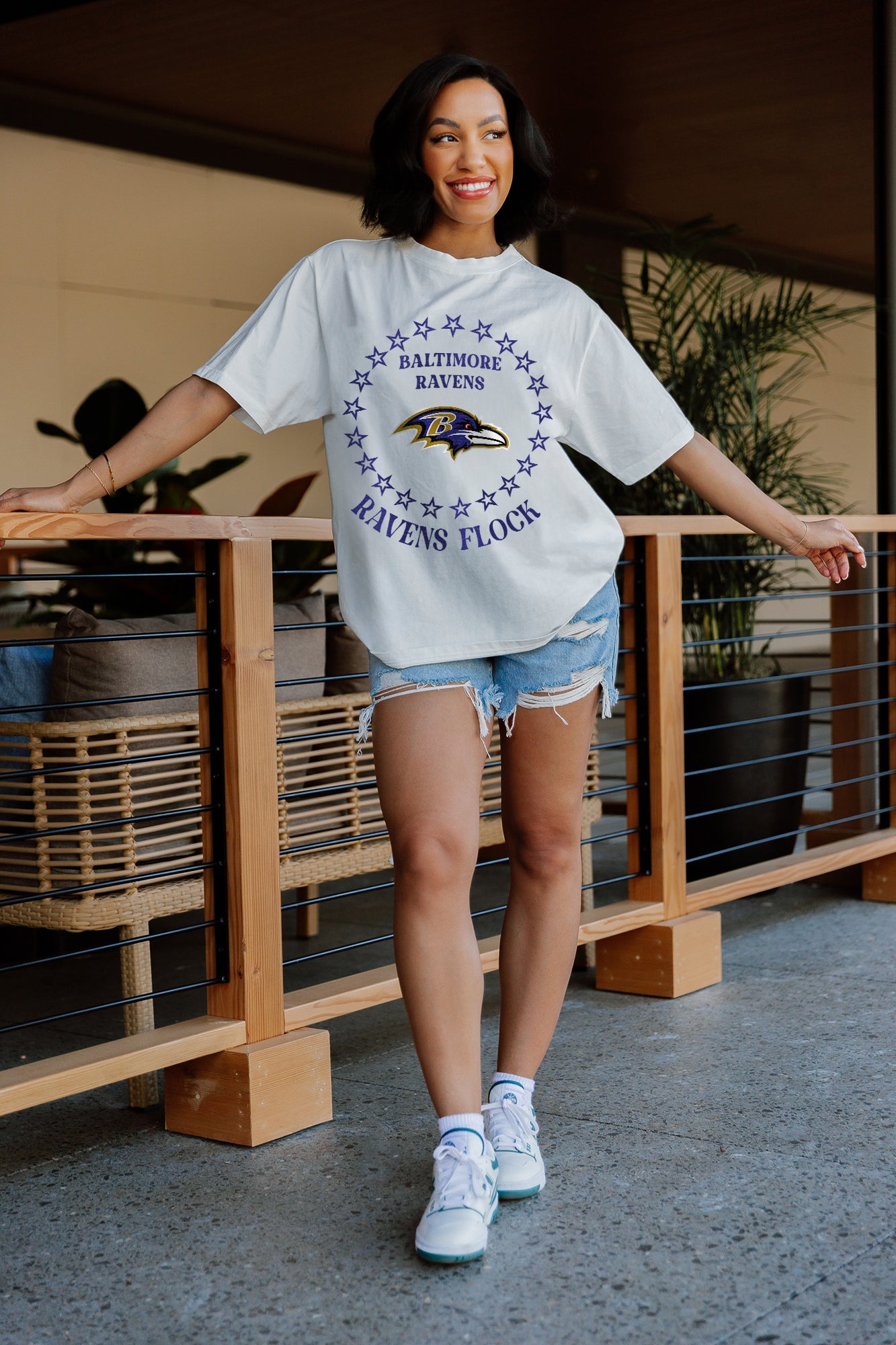 BALTIMORE RAVENS ON POINT OVERSIZED CREWNECK TEE