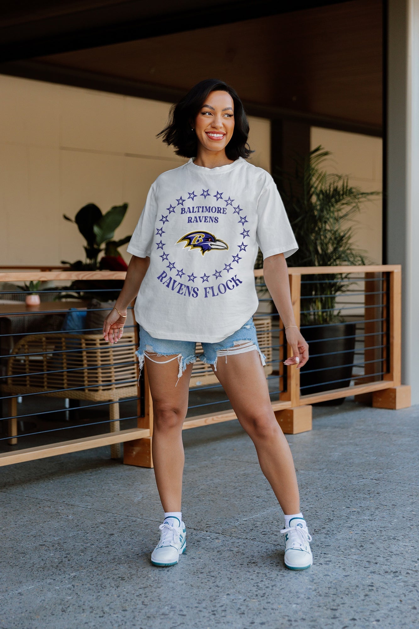 BALTIMORE RAVENS ON POINT OVERSIZED CREWNECK TEE