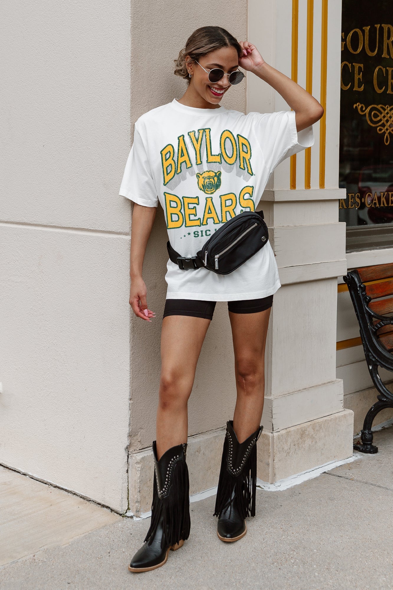 BAYLOR BEARS SHAKEDOWN OVERSIZED CREWNECK TEE