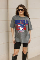 BUFFALO BILLS PLAY IT FORWARD OVERSIZED CREWNECK TEE