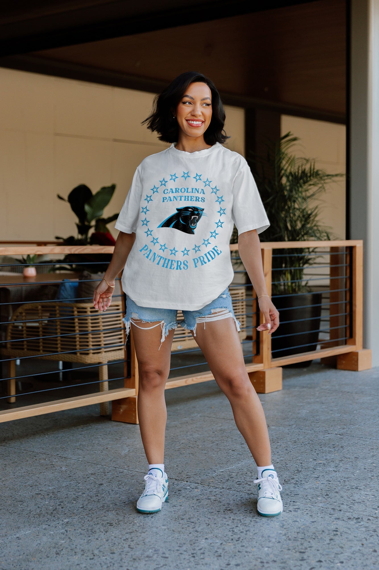 CAROLINA PANTHERS ON POINT OVERSIZED CREWNECK TEE