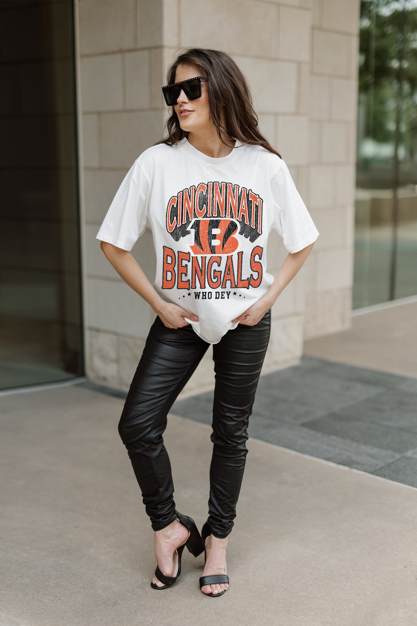 CINCINNATI BENGALS SHAKEDOWN OVERSIZED CREWNECK TEE