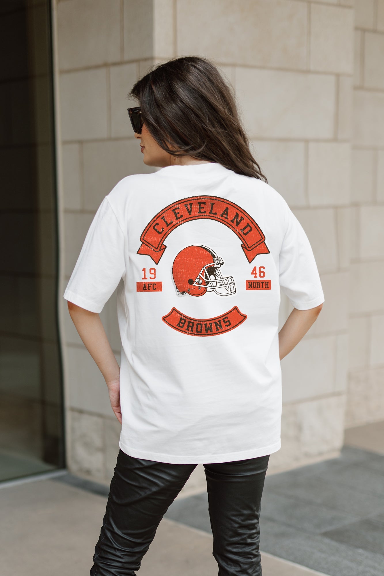 CLEVELAND BROWNS OUT OF BOUNDS OVERSIZED CREWNECK TEE