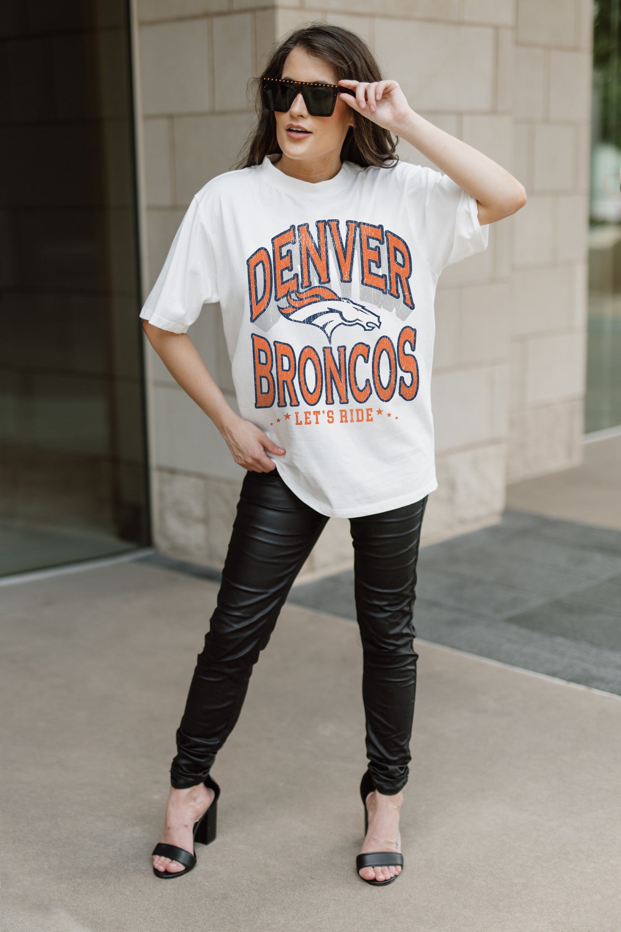 DENVER BRONCOS SHAKEDOWN OVERSIZED CREWNECK TEE