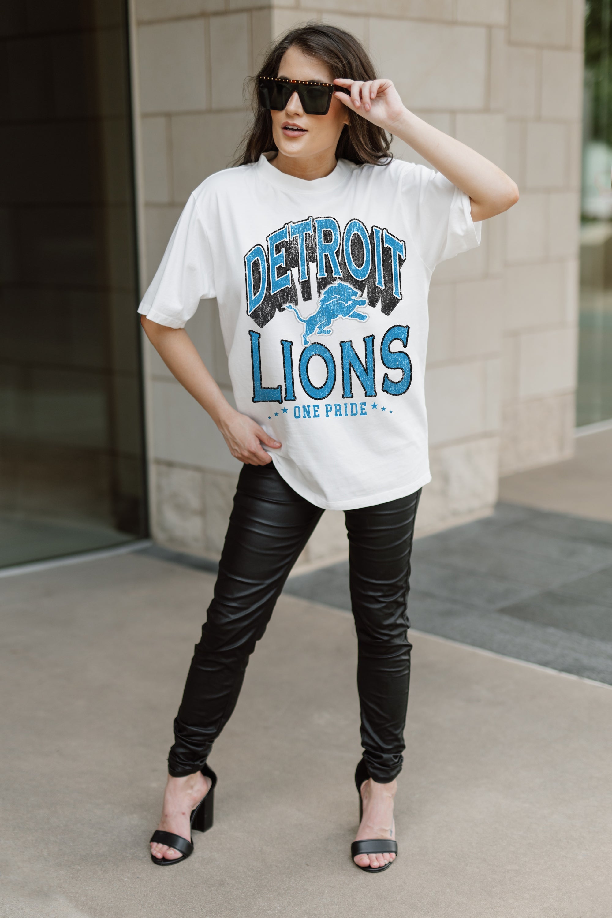 DETROIT LIONS SHAKEDOWN OVERSIZED CREWNECK TEE