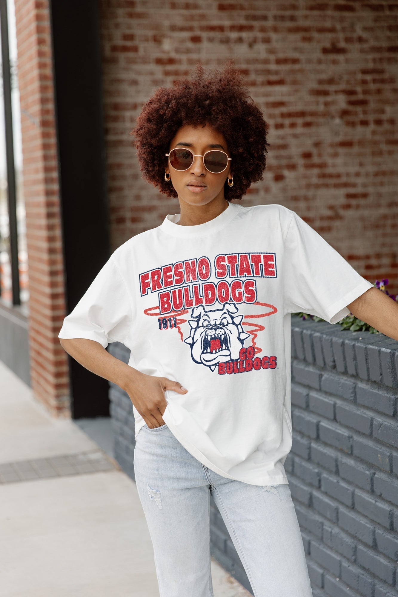 FRESNO STATE BULLDOGS IN THE LEAD OVERSIZED CREWNECK TEE