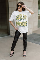 GREEN BAY PACKERS SHAKEDOWN OVERSIZED CREWNECK TEE