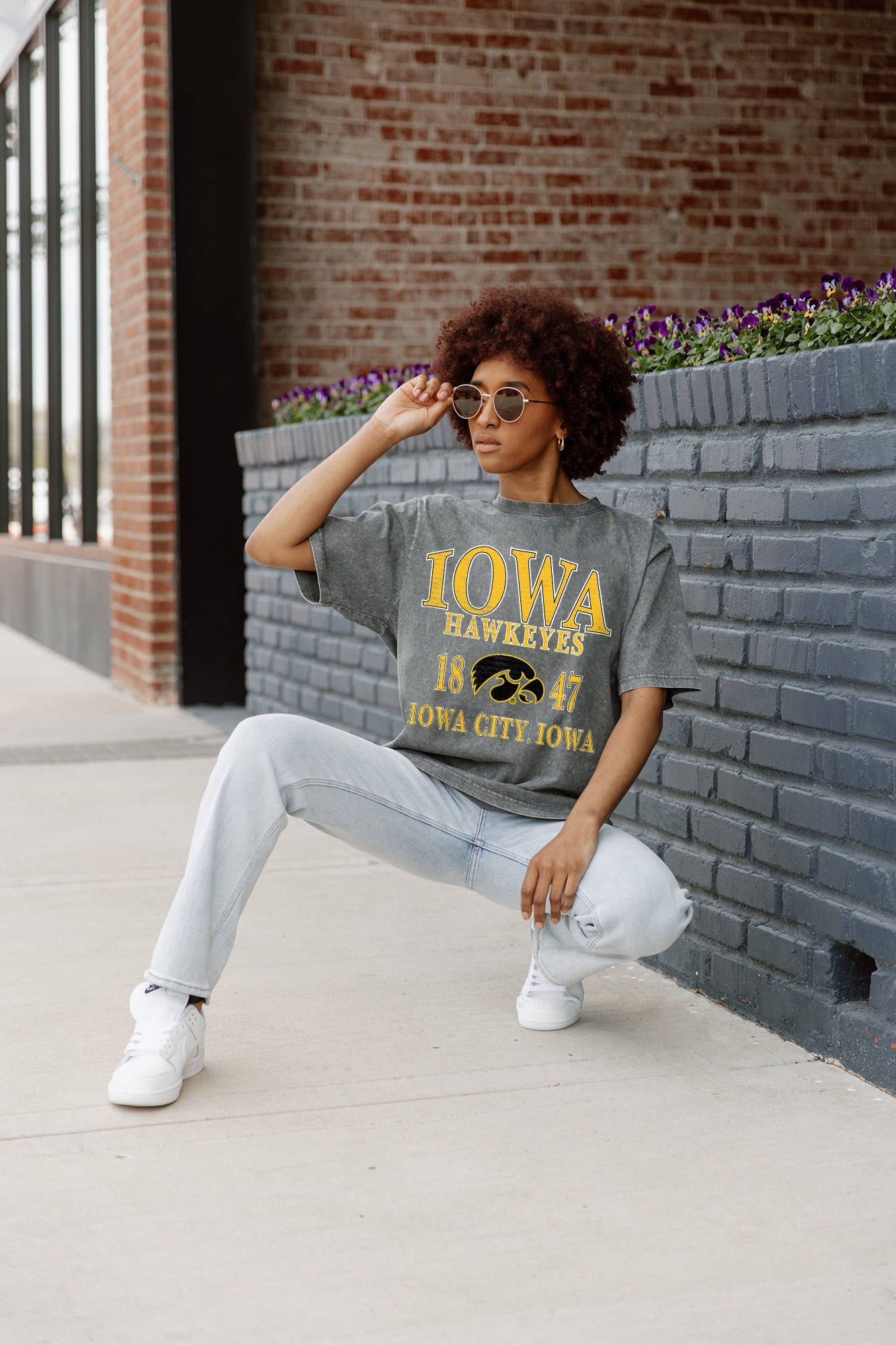 IOWA HAWKEYES DYNASTY OVERSIZED CREWNECK TEE