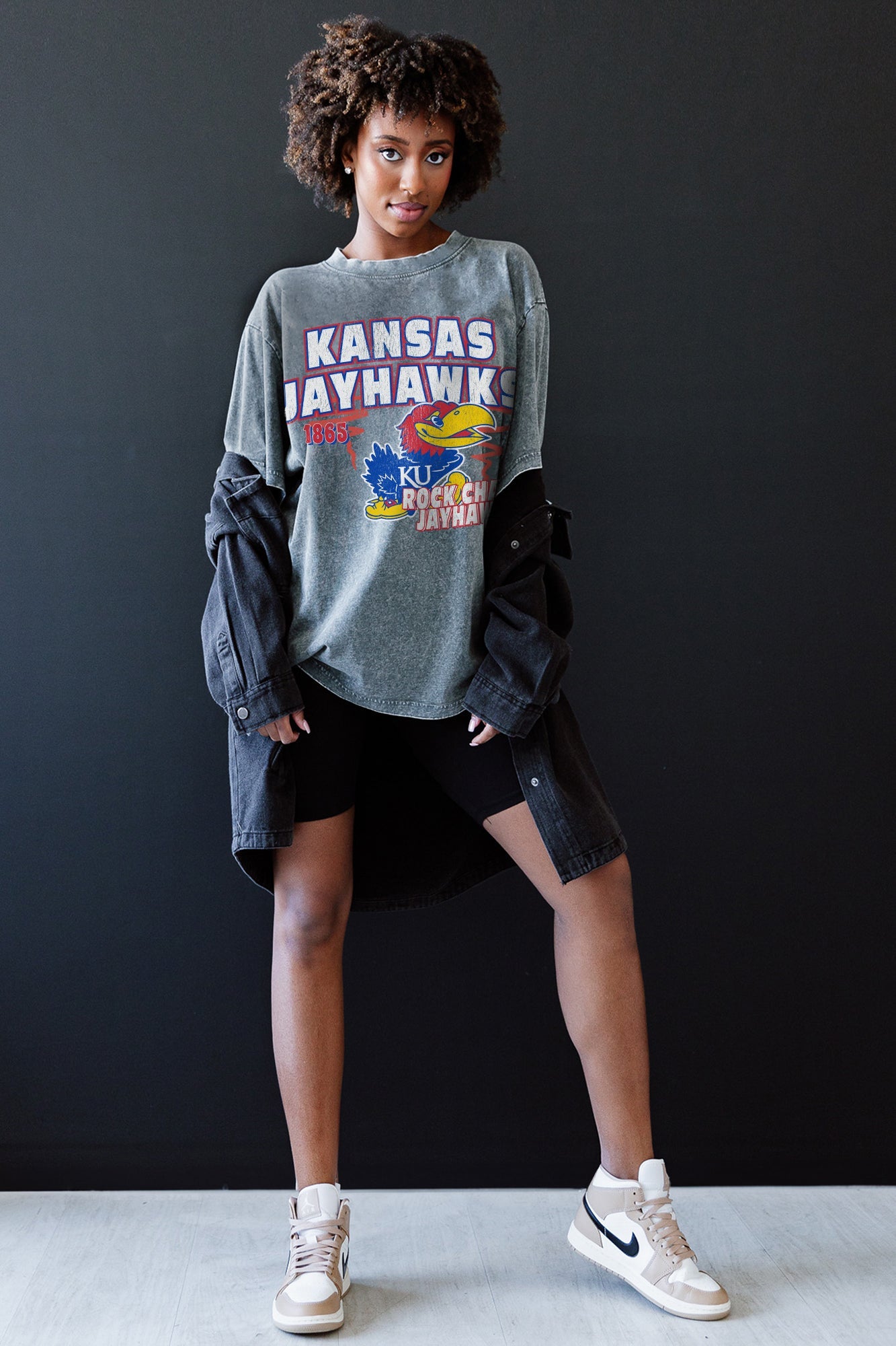 KANSAS JAYHAWKS KEEP THE LEAD OVERSIZED CREWNECK TEE