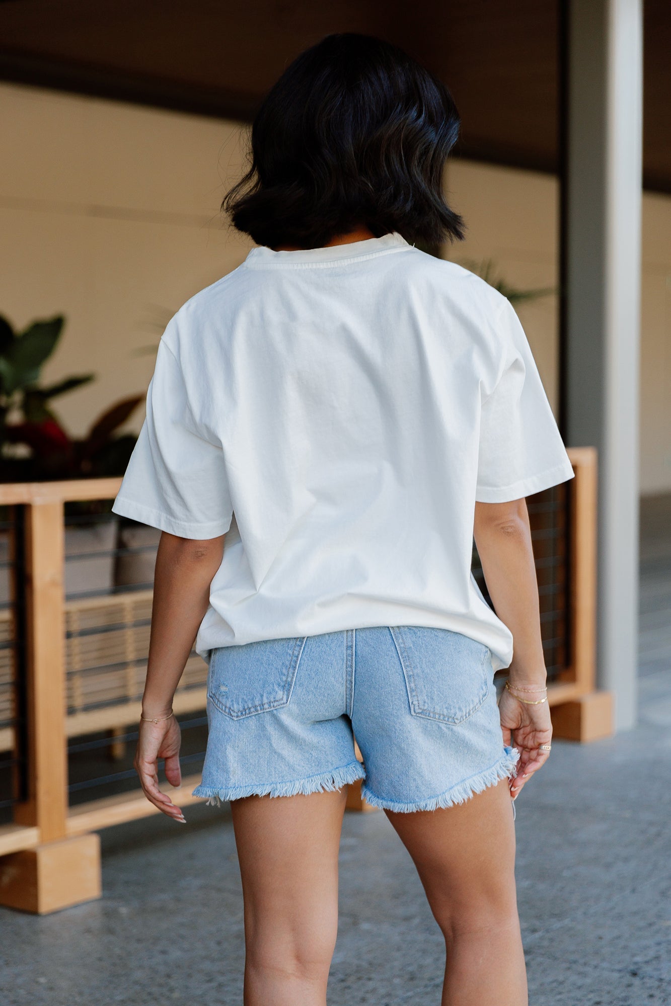 LOS ANGELES CHARGERS ON POINT OVERSIZED CREWNECK TEE