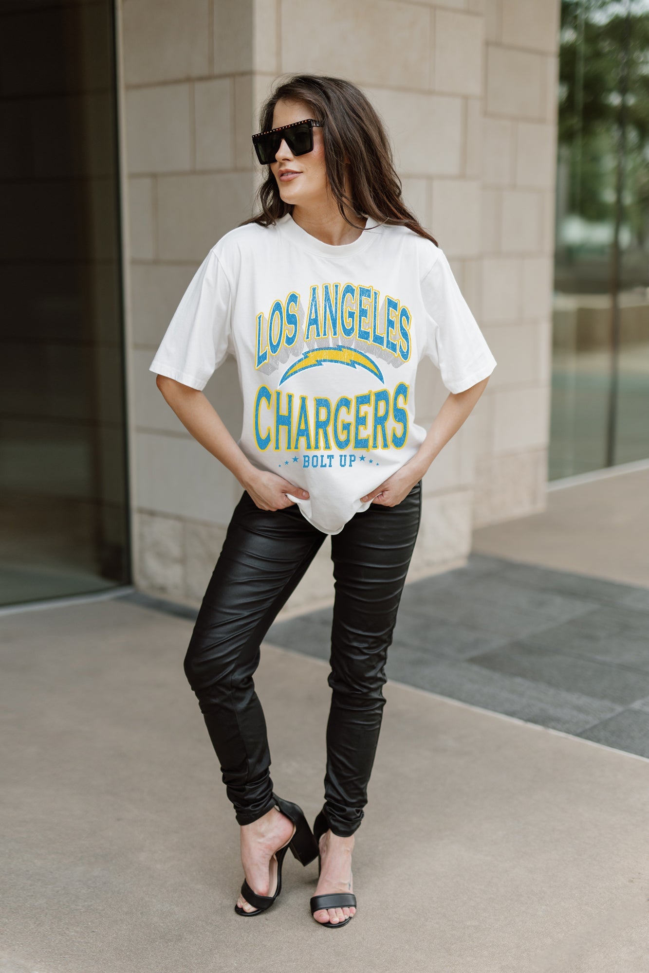 LOS ANGELES CHARGERS SHAKEDOWN OVERSIZED CREWNECK TEE