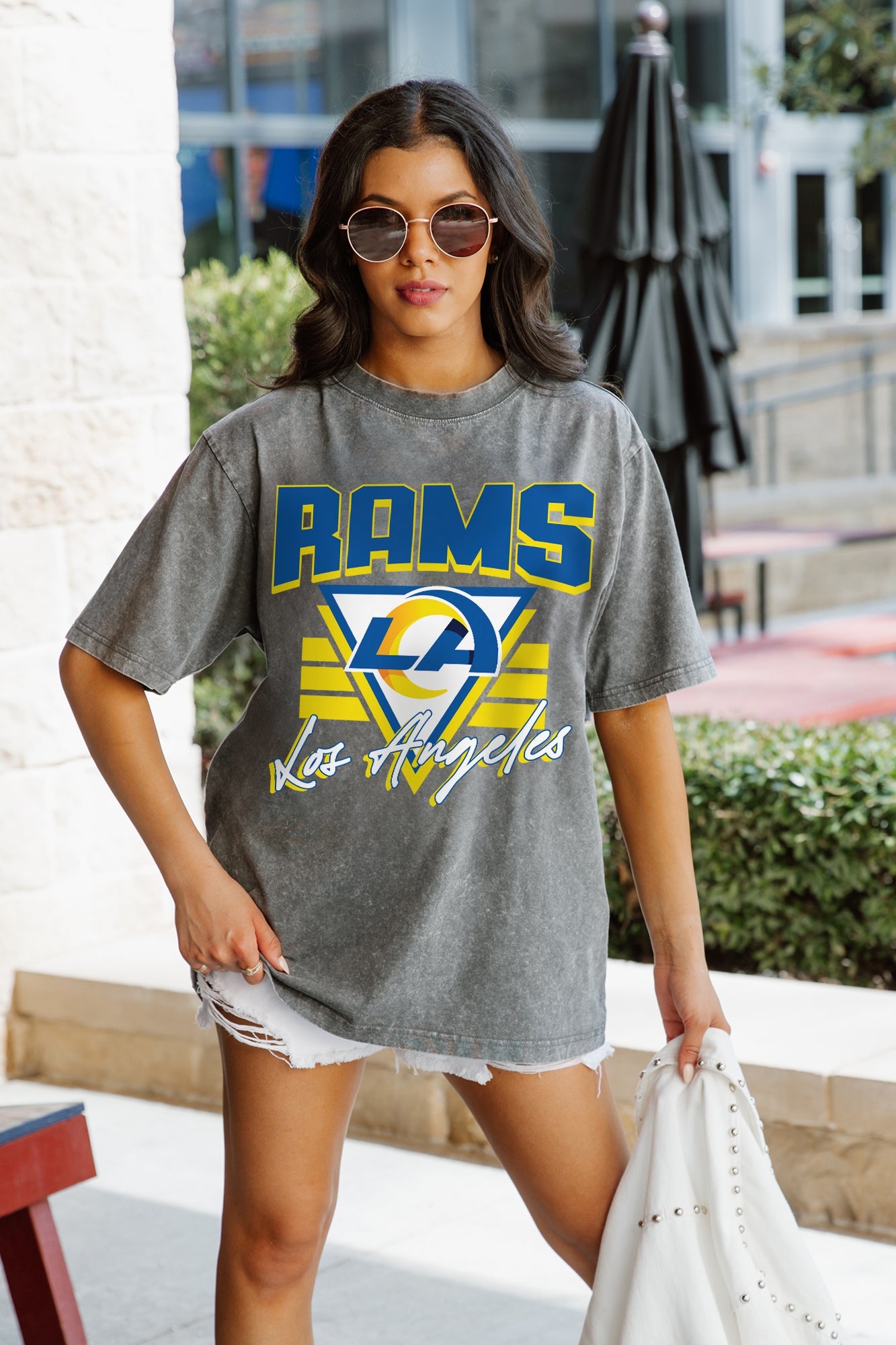 LOS ANGELES RAMS PLAY IT FORWARD OVERSIZED CREWNECK TEE