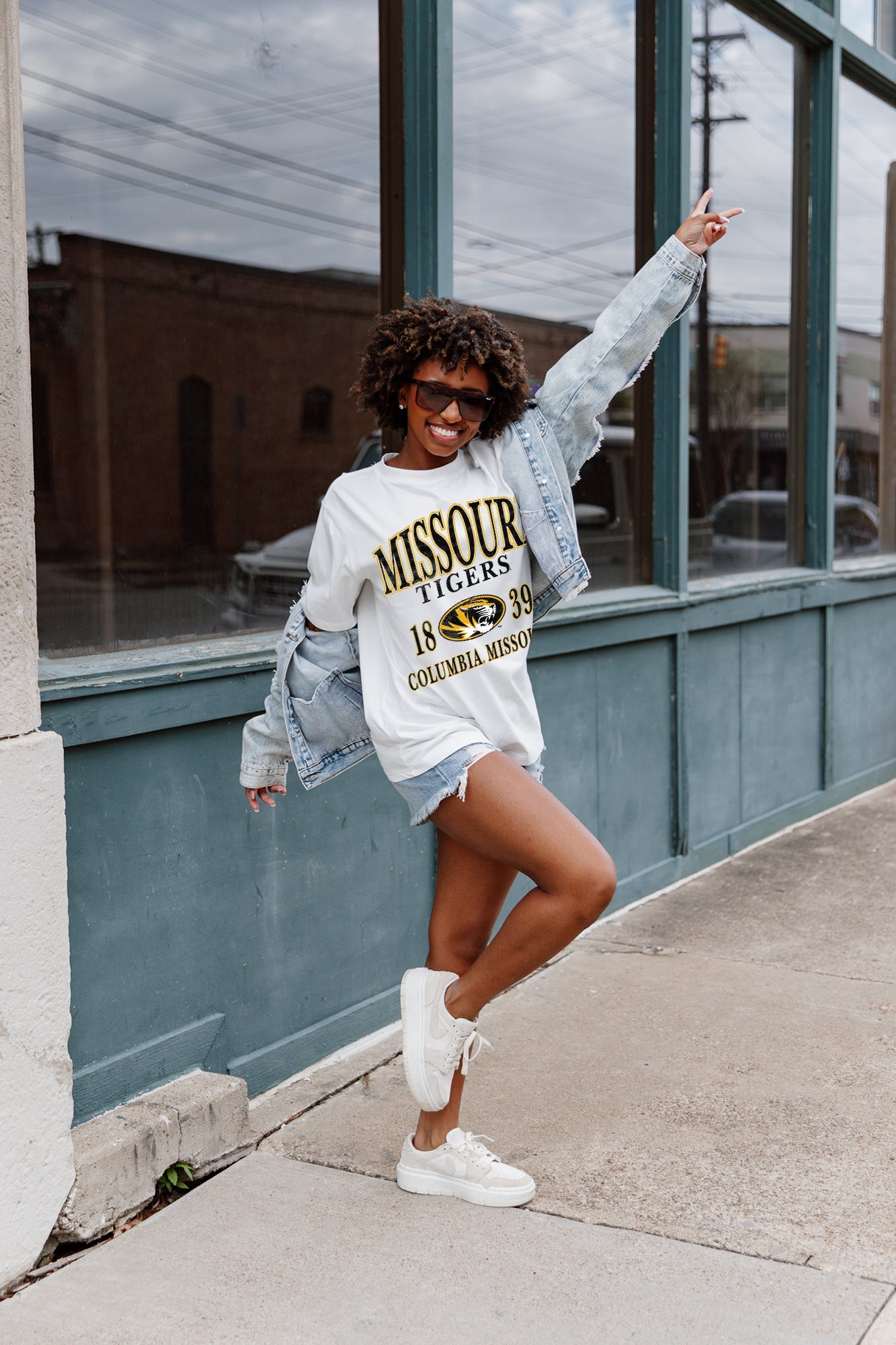 MISSOURI TIGERS UNITY OVERSIZED CREWNECK TEE