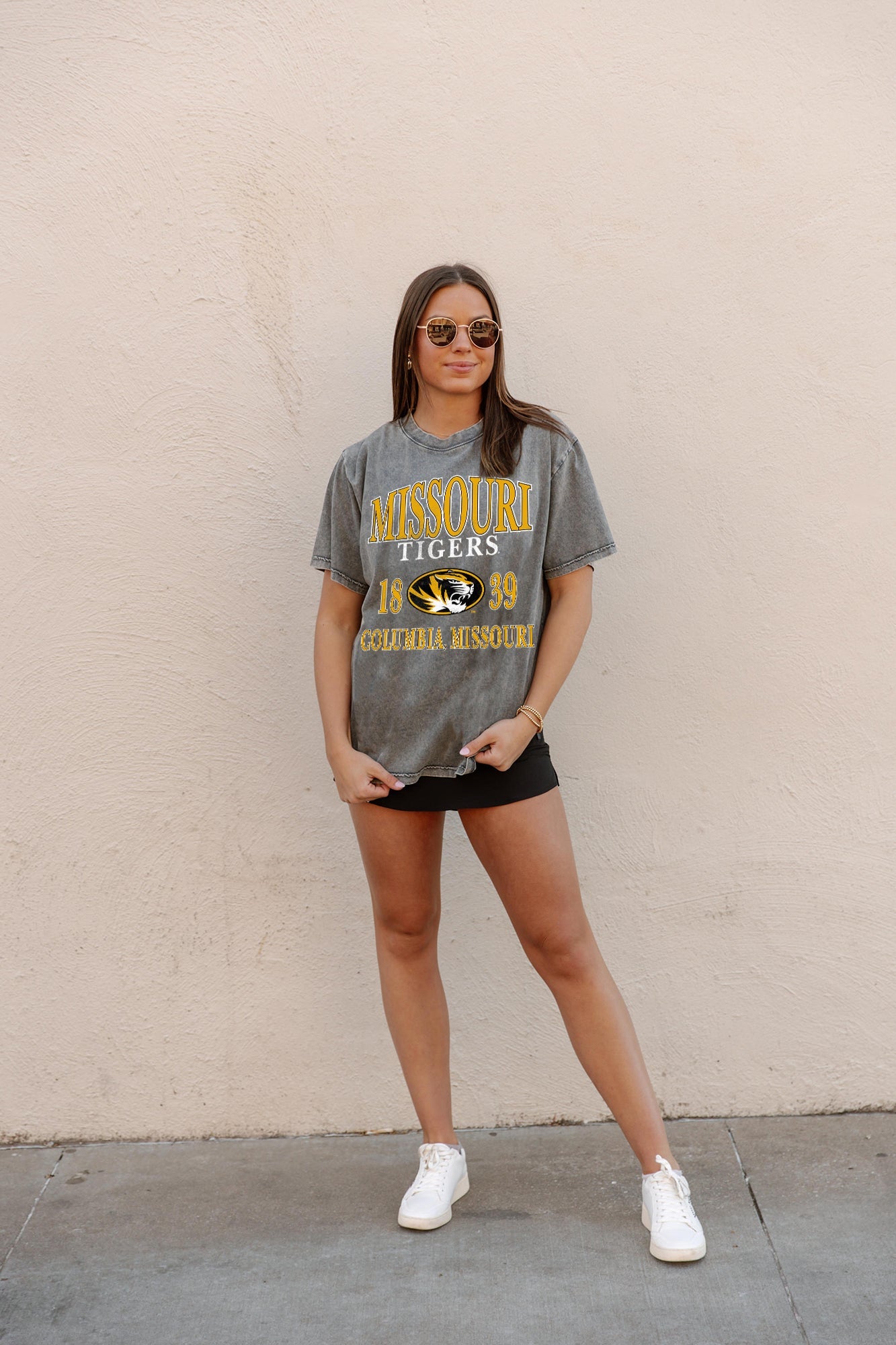 MISSOURI TIGERS DYNASTY OVERSIZED CREWNECK TEE