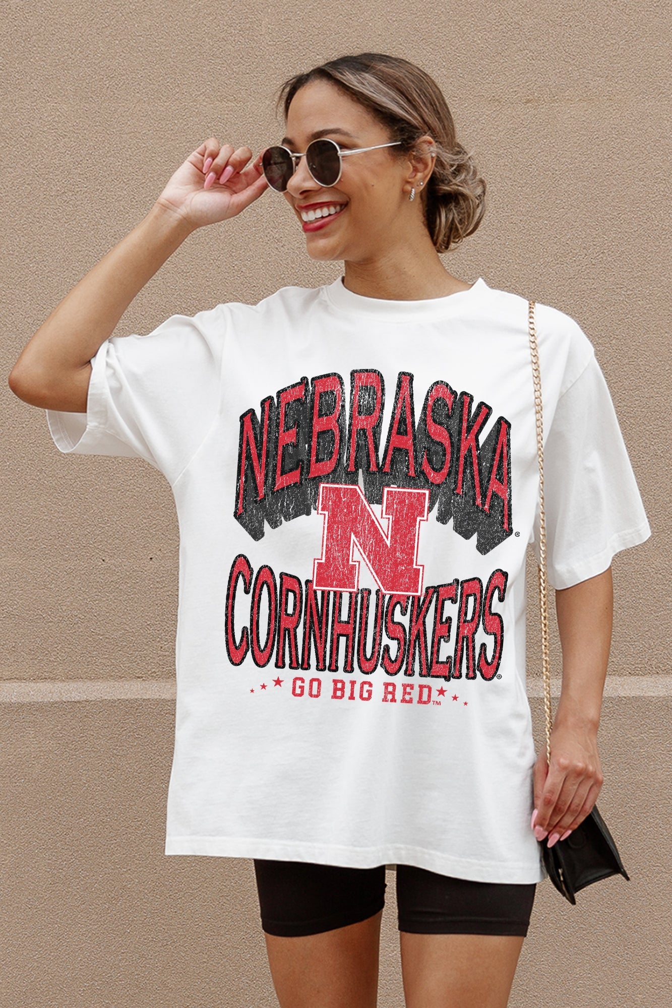 NEBRASKA CORNHUSKERS SHAKEDOWN OVERSIZED CREWNECK TEE