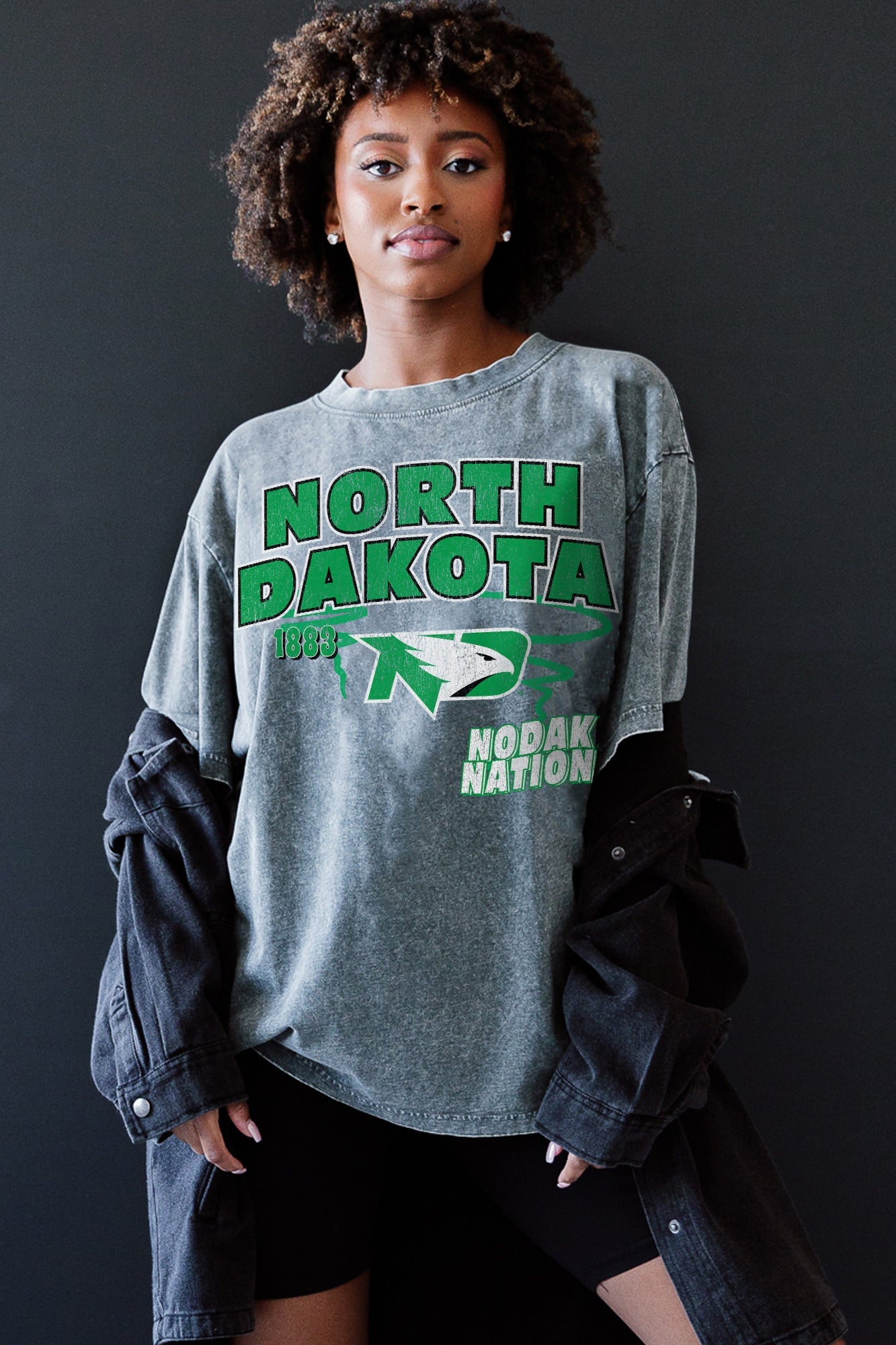 NORTH DAKOTA FIGHTING HAWKS KEEP THE LEAD OVERSIZED CREWNECK TEE