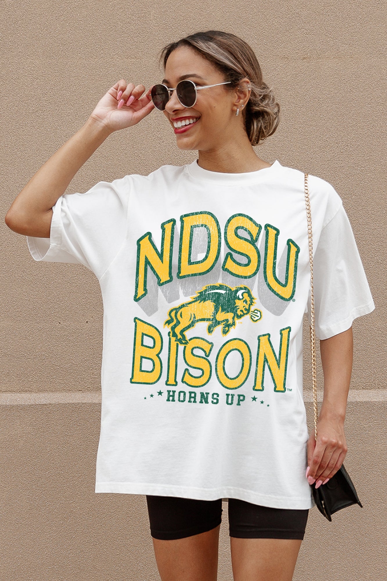 NORTH DAKOTA STATE BISON SHAKEDOWN OVERSIZED CREWNECK TEE