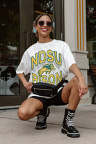 NORTH DAKOTA STATE BISON SHAKEDOWN OVERSIZED CREWNECK TEE