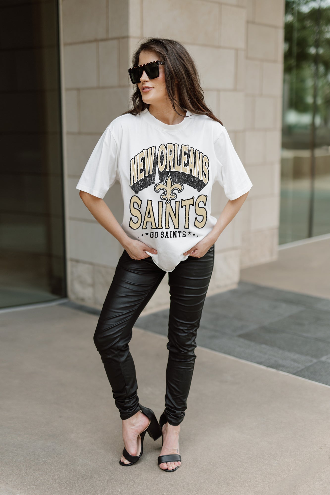 NEW ORLEANS SAINTS SHAKEDOWN OVERSIZED CREWNECK TEE