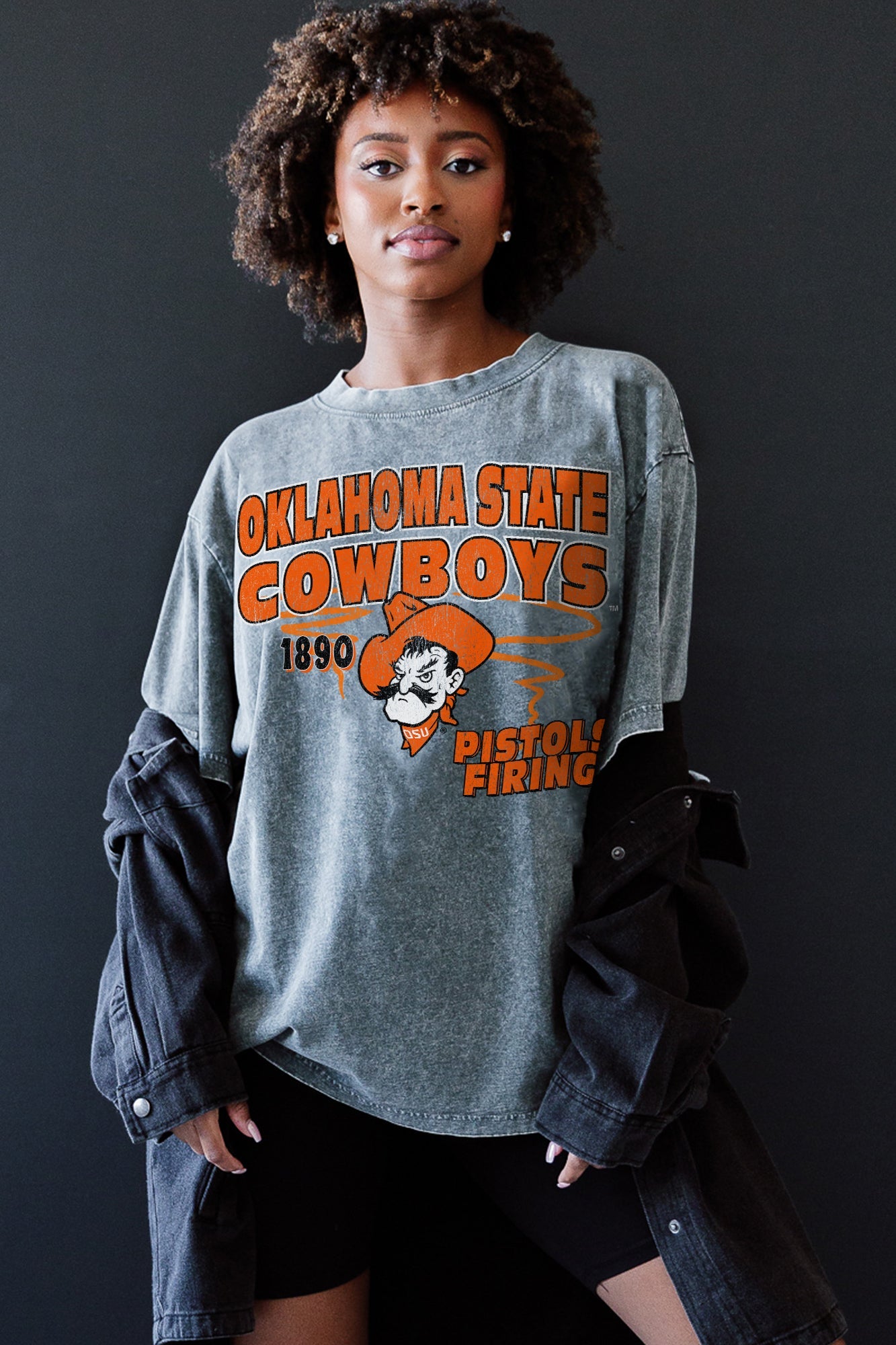 OKLAHOMA STATE COWBOYS KEEP THE LEAD OVERSIZED CREWNECK TEE