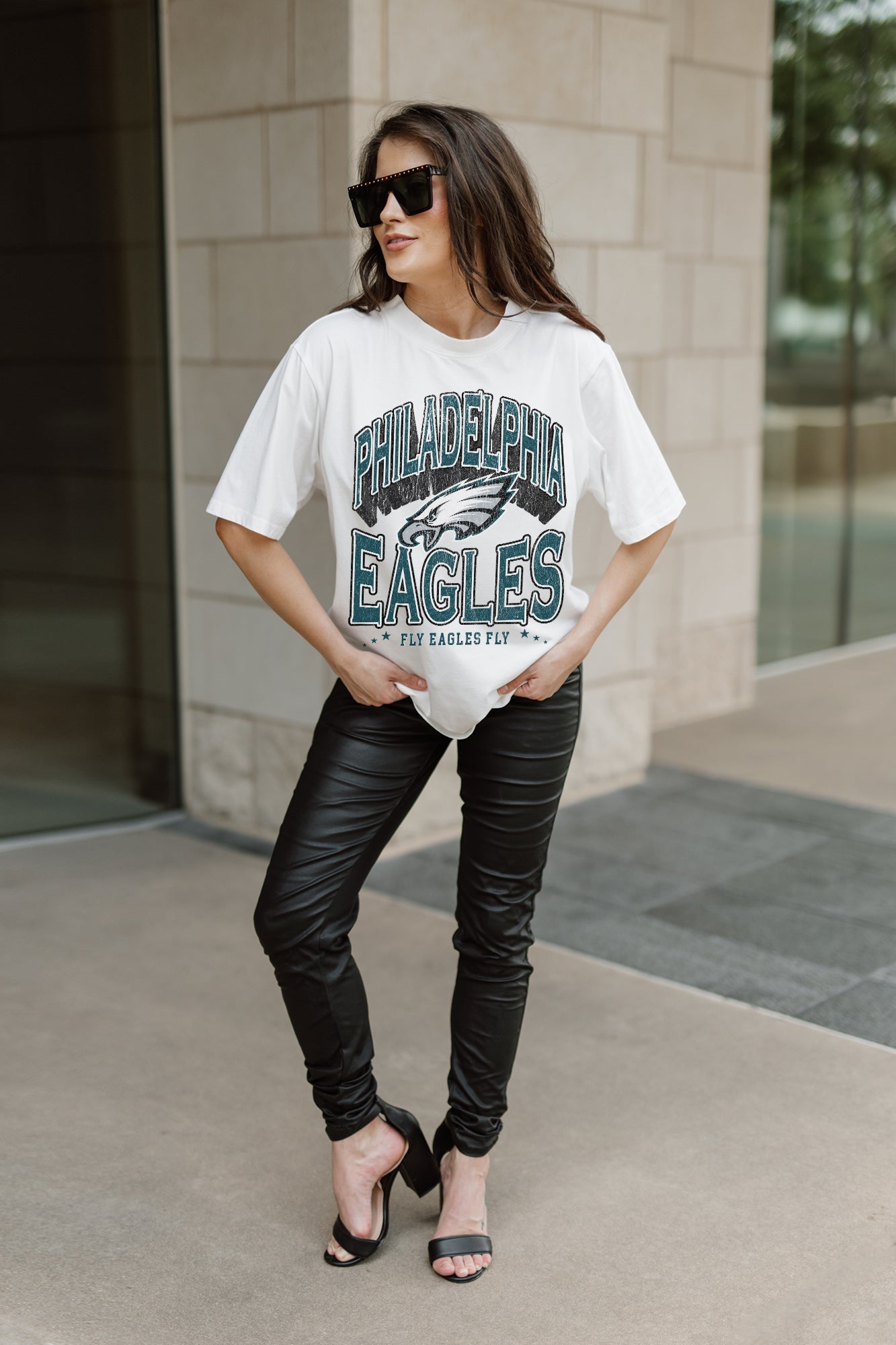 PHILADELPHIA EAGLES SHAKEDOWN OVERSIZED CREWNECK TEE