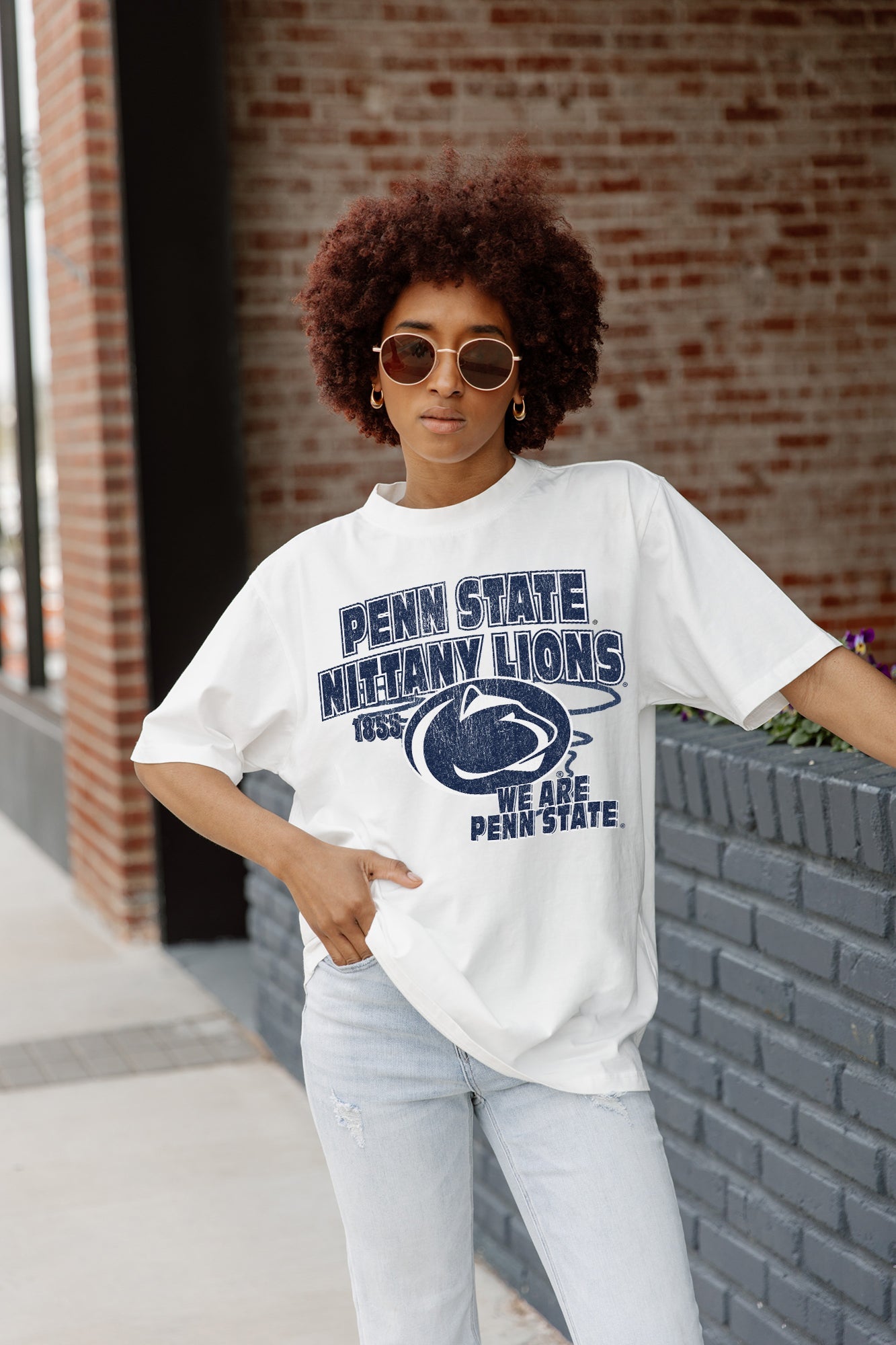 PENN STATE NITTANY LIONS IN THE LEAD OVERSIZED CREWNECK TEE