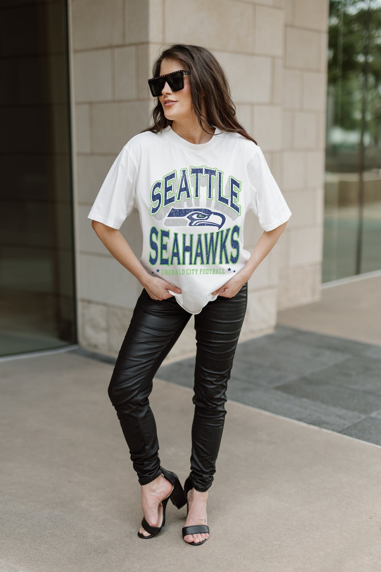 SEATTLE SEAHAWKS SHAKEDOWN OVERSIZED CREWNECK TEE