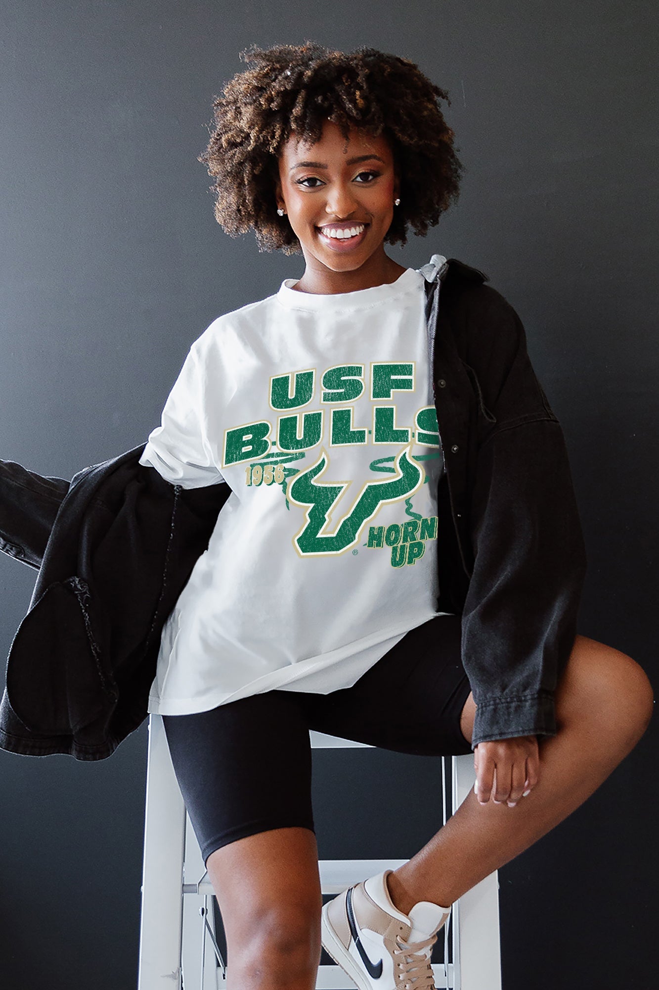 SOUTH FLORIDA BULLS IN THE LEAD OVERSIZED CREWNECK TEE