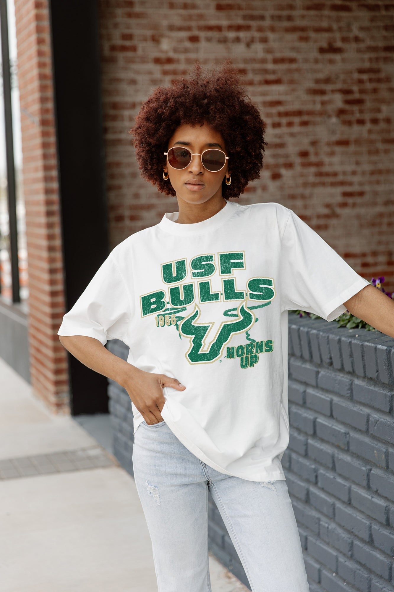 SOUTH FLORIDA BULLS IN THE LEAD OVERSIZED CREWNECK TEE