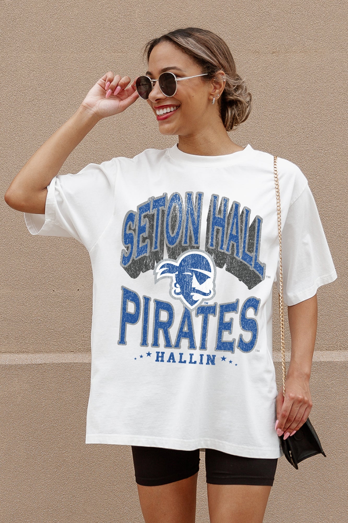 SETON HALL PIRATES SHAKEDOWN OVERSIZED CREWNECK TEE