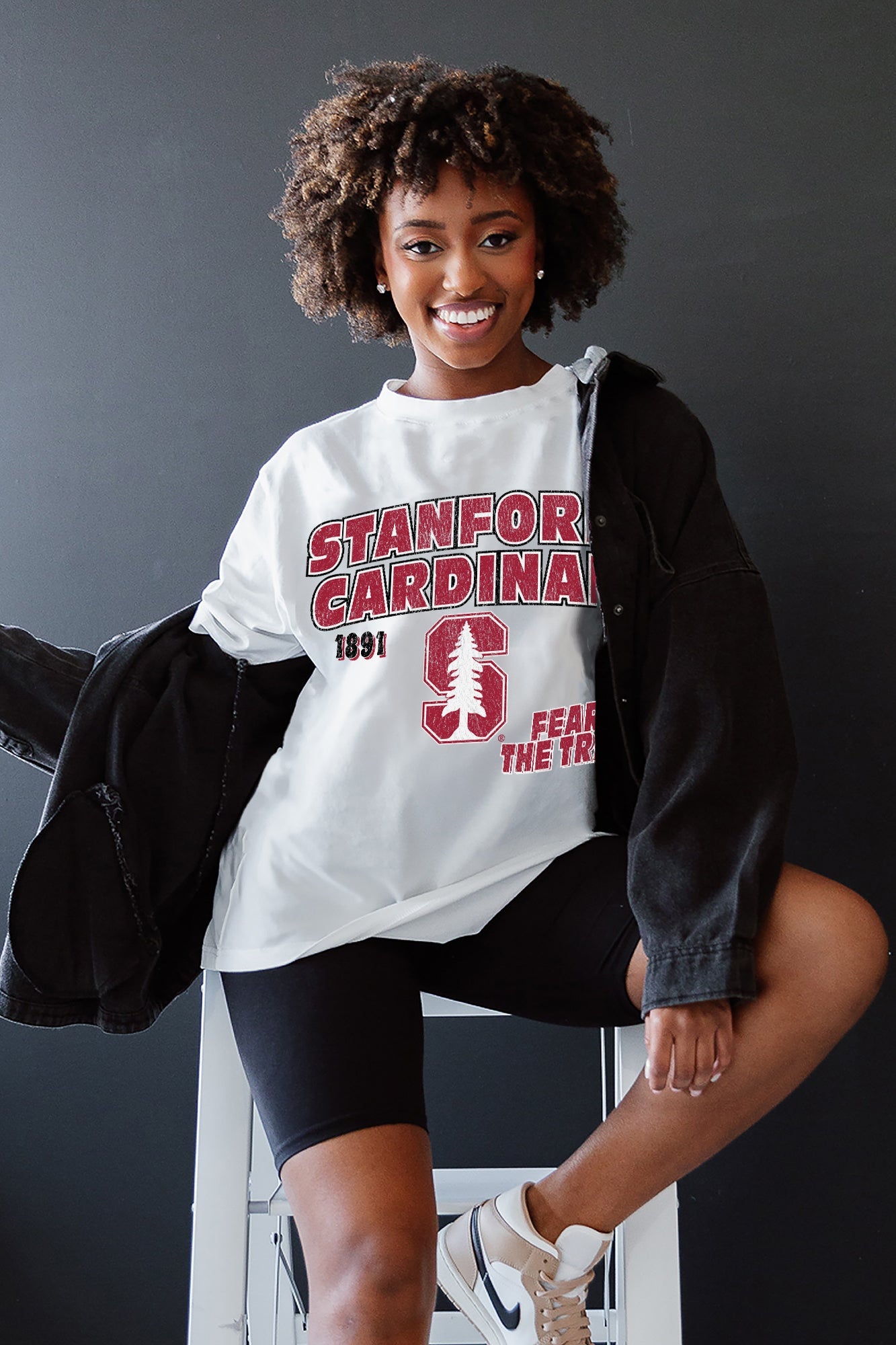 STANFORD CARDINAL IN THE LEAD OVERSIZED CREWNECK TEE