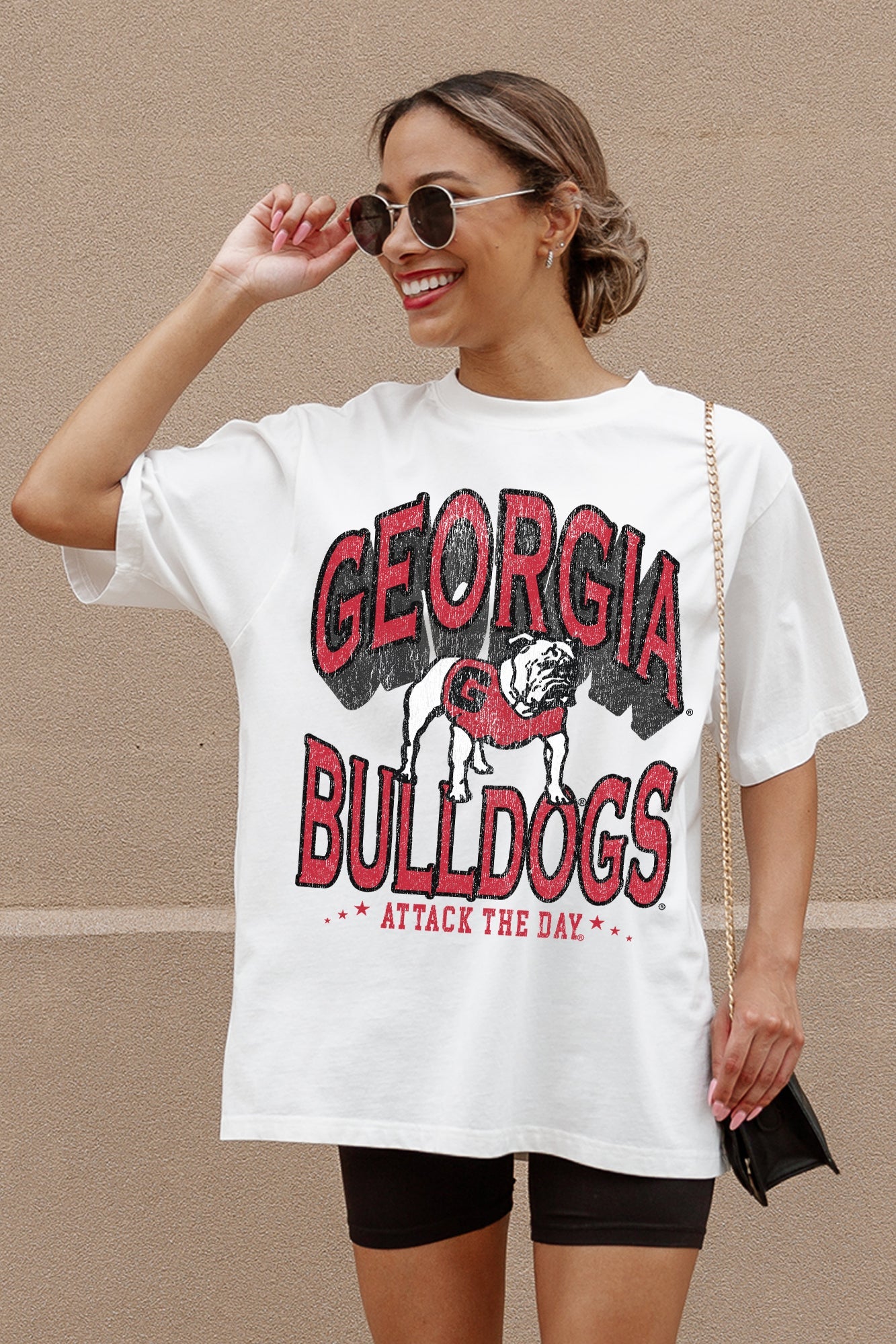 GEORGIA BULLDOGS SHAKEDOWN OVERSIZED CREWNECK TEE