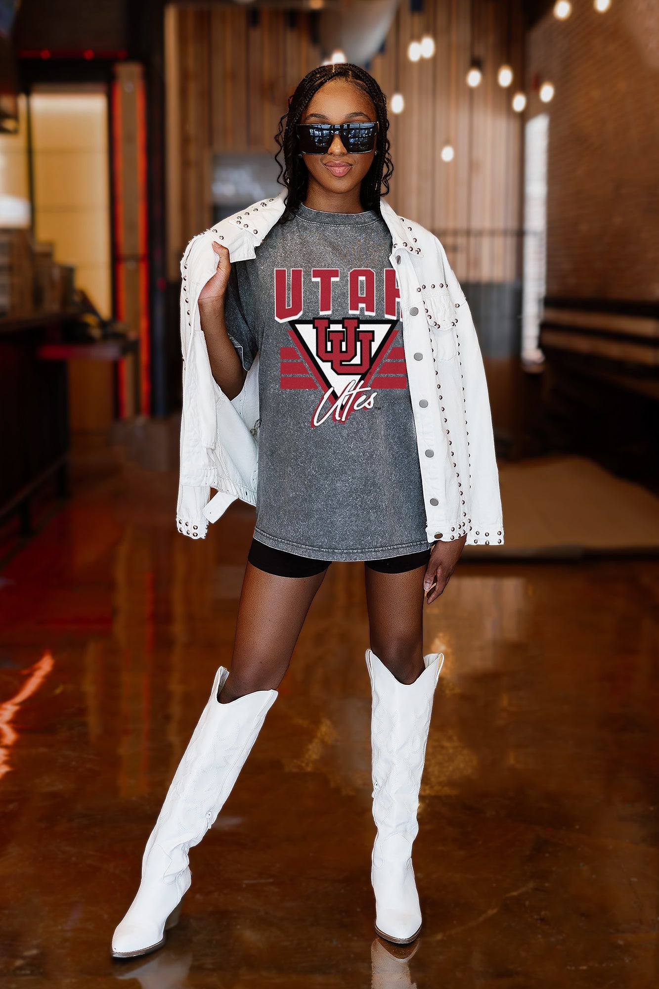 UTAH UTES PLAY IT FORWARD OVERSIZED CREWNECK TEE