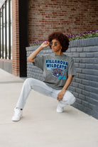 VILLANOVA WILDCATS KEEP THE LEAD OVERSIZED CREWNECK TEE