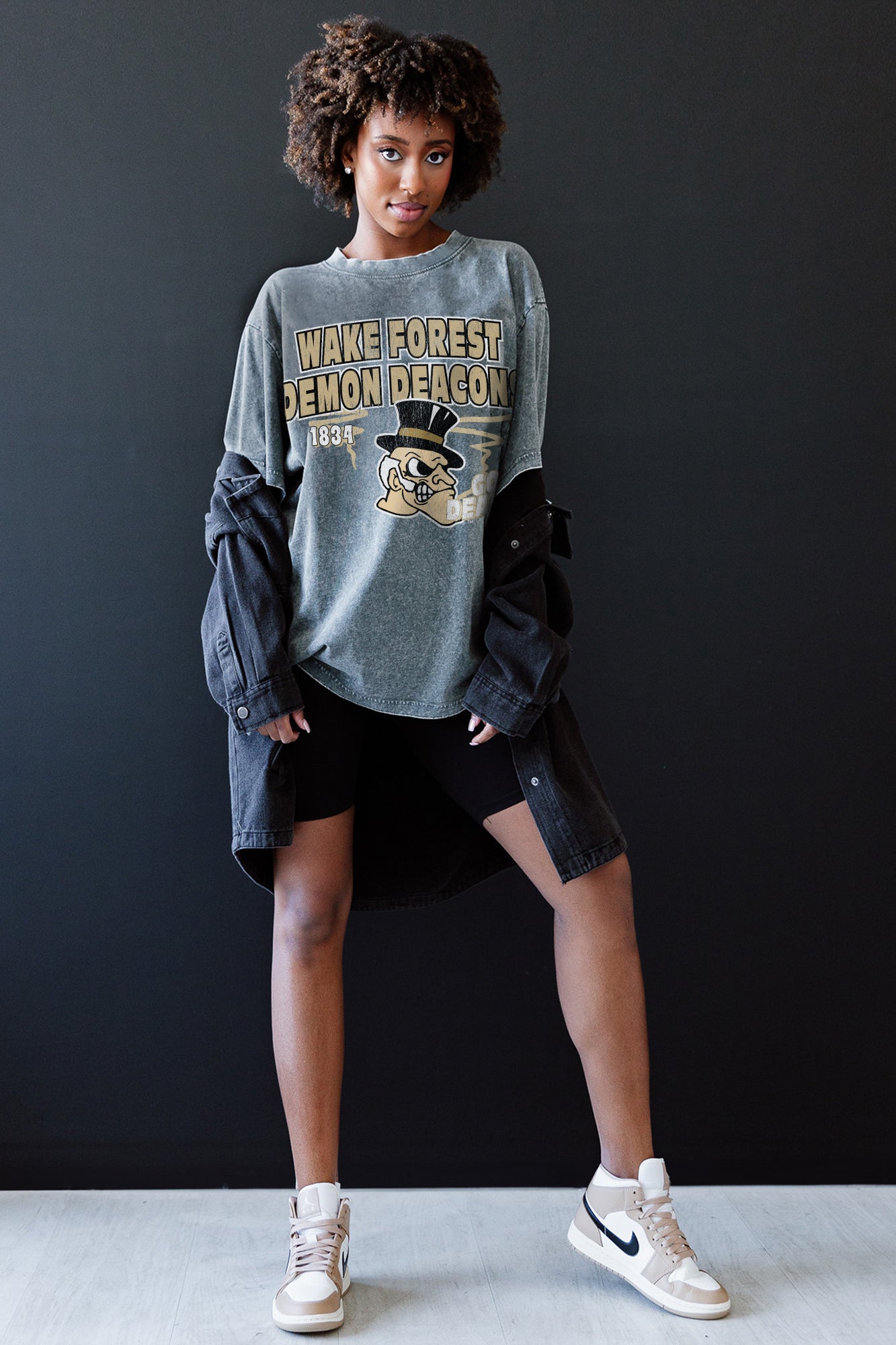 WAKE FOREST DEMON DEACONS KEEP THE LEAD OVERSIZED CREWNECK TEE