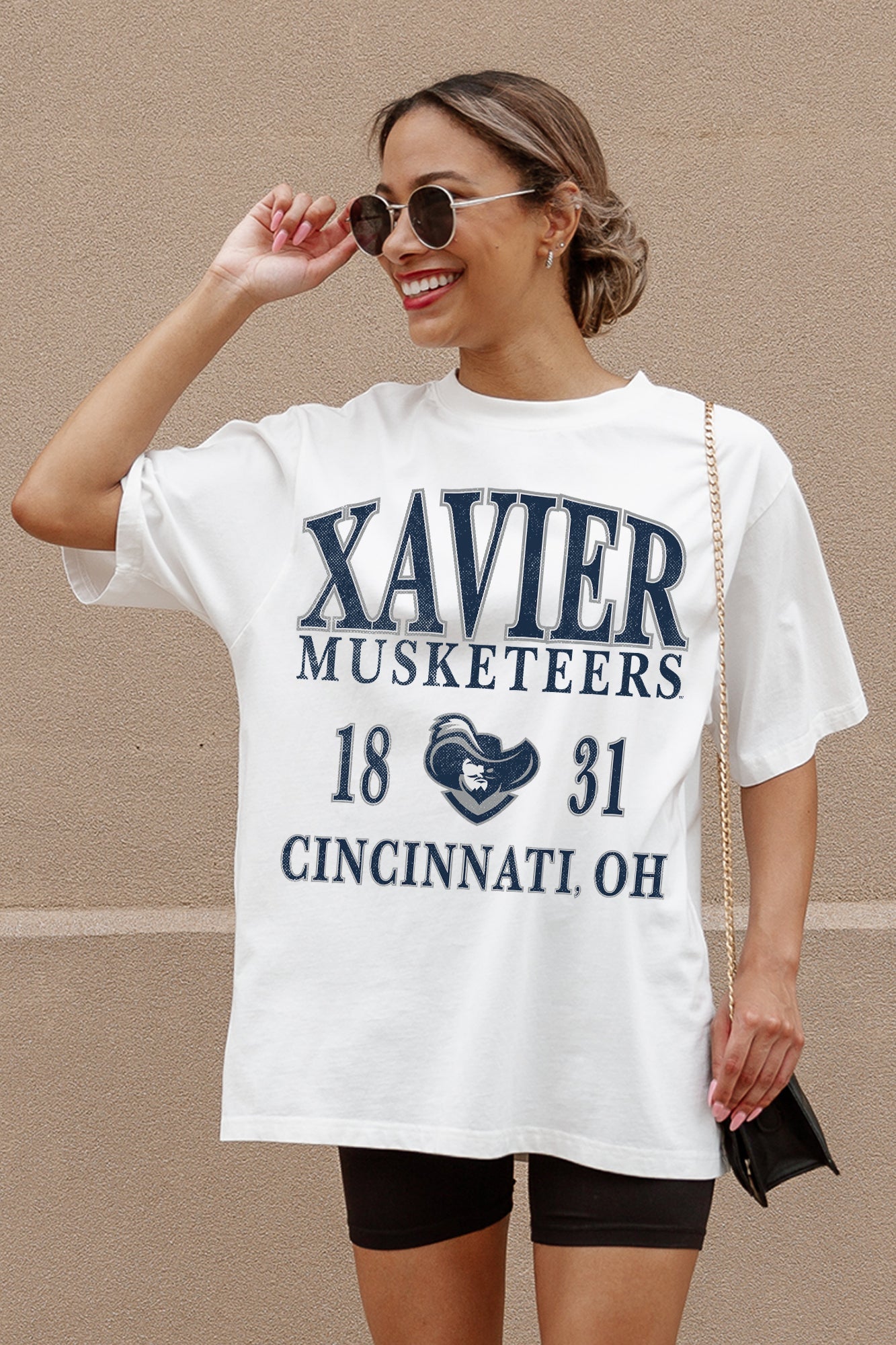 XAVIER MUSKETEERS UNITY OVERSIZED CREWNECK TEE