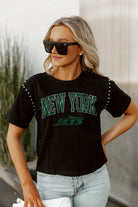 NEW YORK JETS ELITE ELEGANCE STUDDED SHORT SLEEVE MODERATELY CROPPED TEE