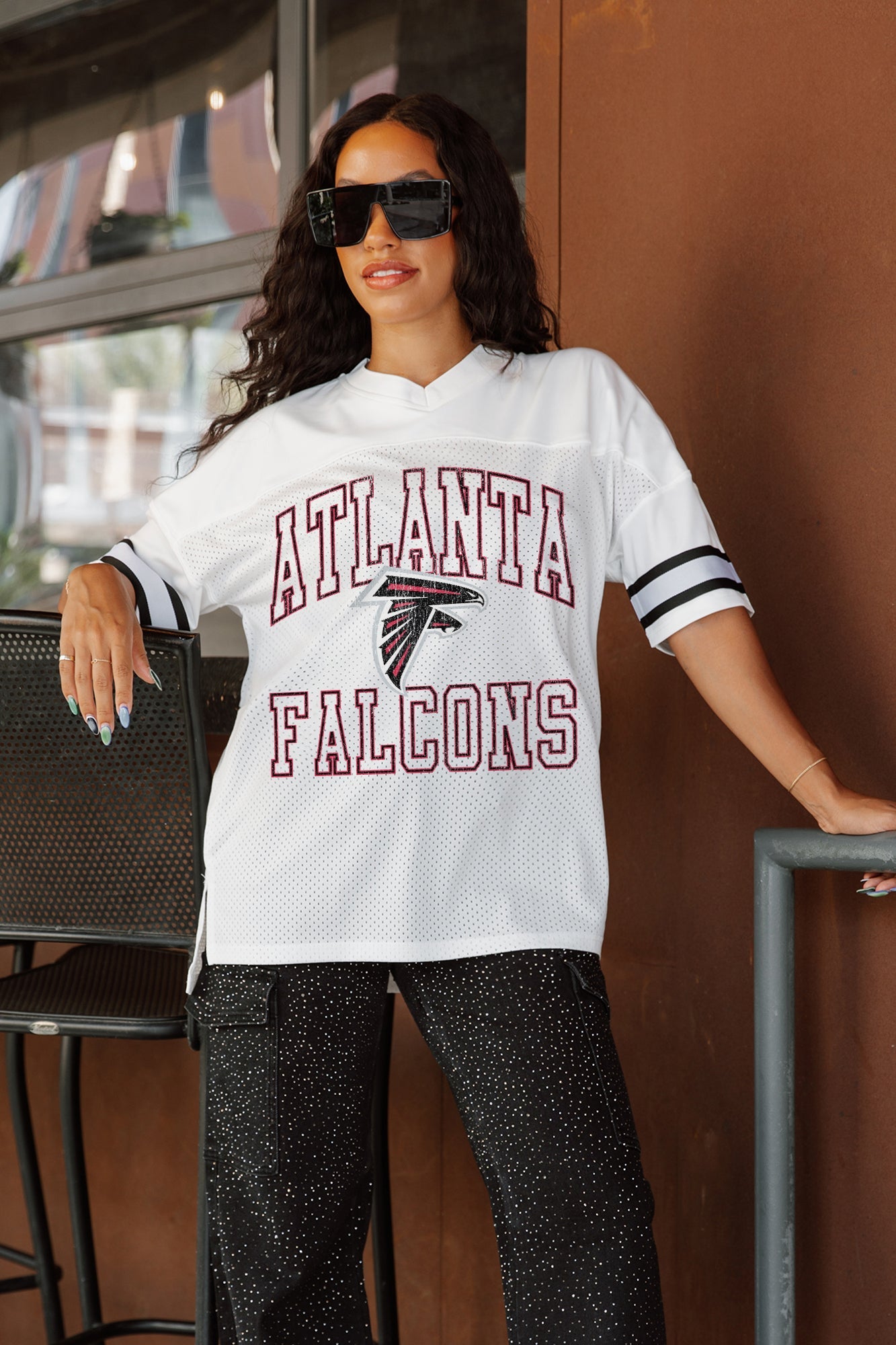 ATLANTA FALCONS A STEP AHEAD SPORTY V-NECK OVERSIZED SIDE SLIT SHORT SLEEVE MESH TOP