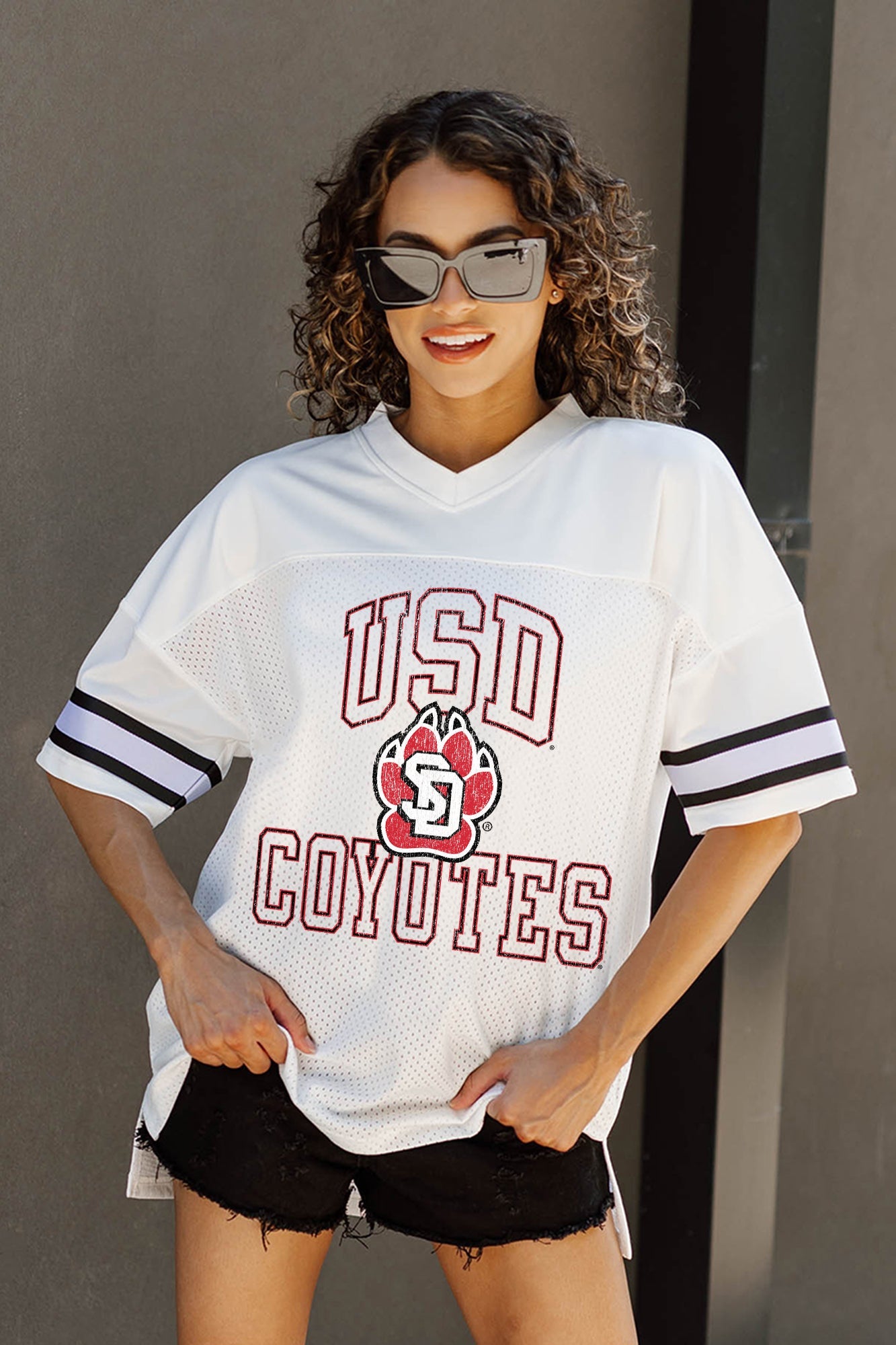 SOUTH DAKOTA COYOTES A STEP AHEAD ICONIC OVERSIZED FASHION JERSEY