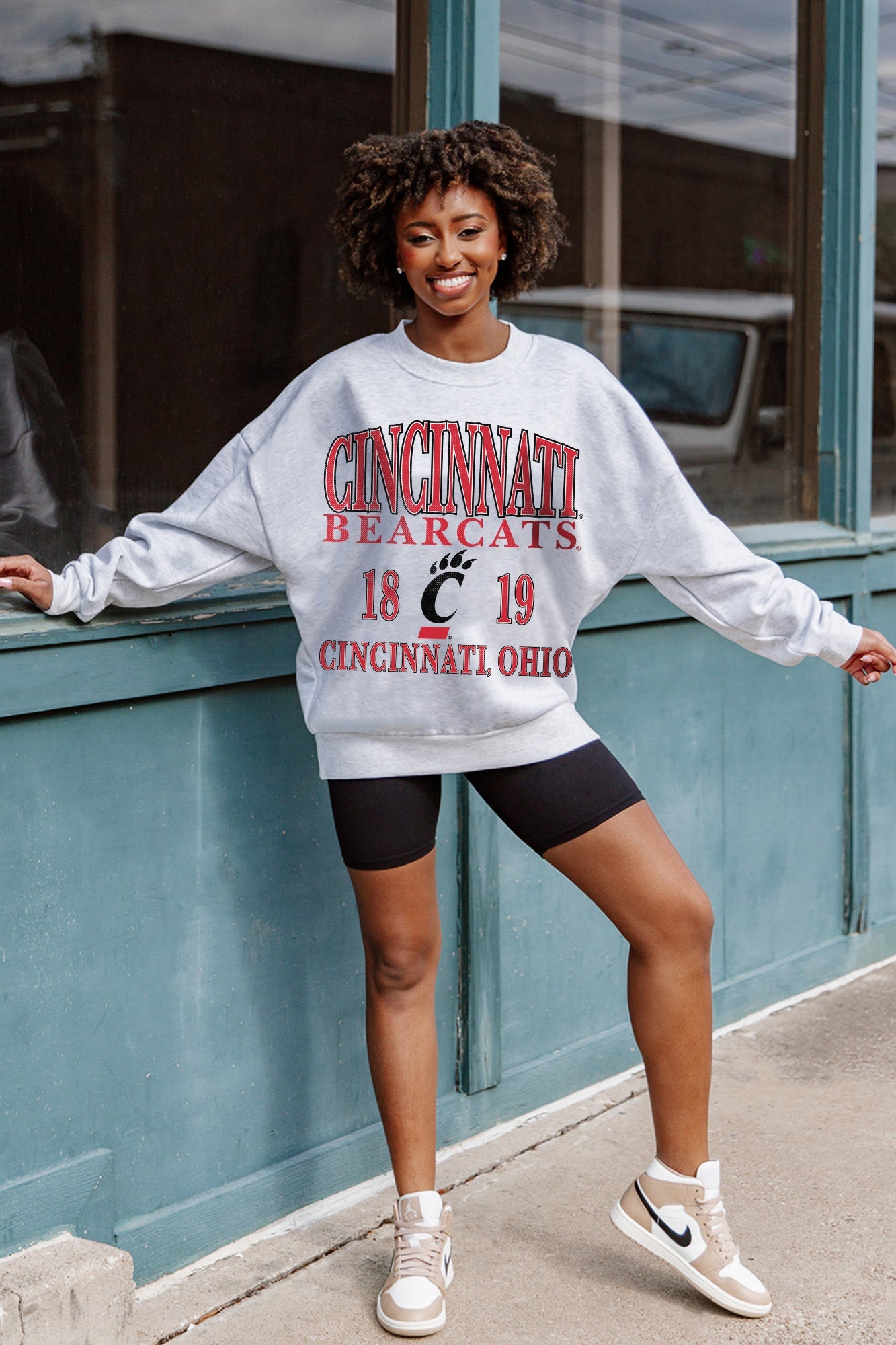 CINCINNATI BEARCATS ALLEGIANCE PREMIUM FLEECE DROP SHOULDER CREWNECK PULLOVER