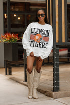 CLEMSON TIGERS FAIR CATCH PREMIUM FLEECE DROP SHOULDER CREWNECK PULLOVER