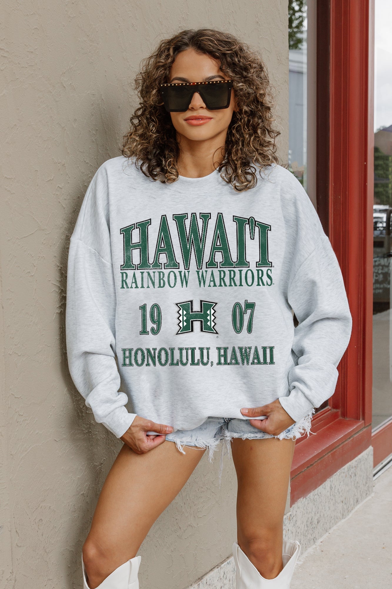 Hawaii rainbow shops warriors sweatshirt