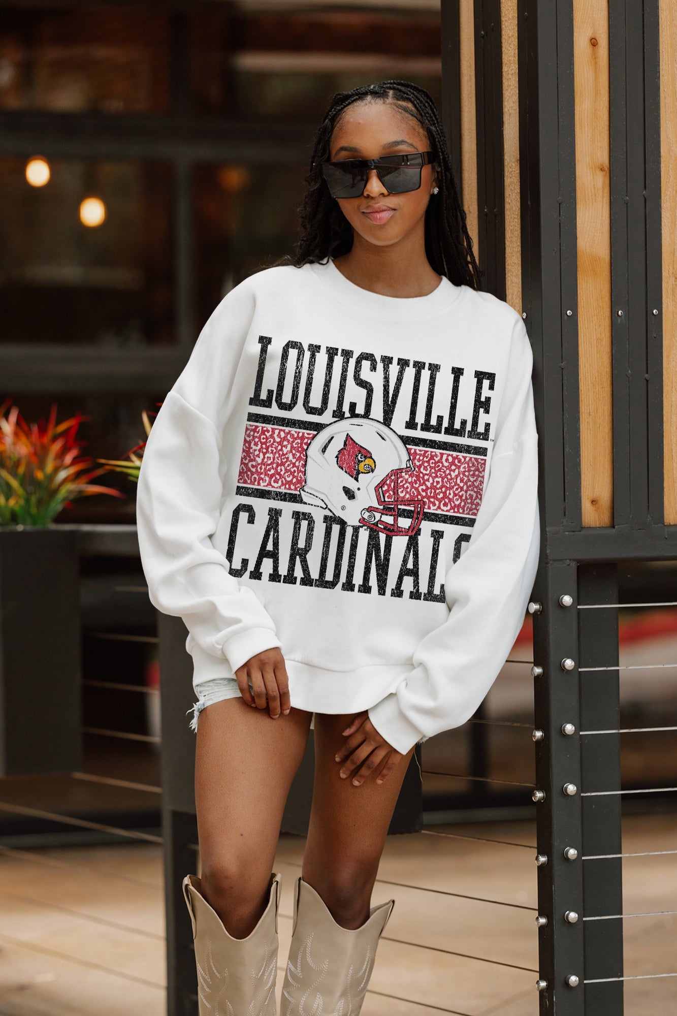 LOUISVILLE CARDINALS FAIR CATCH PREMIUM FLEECE DROP SHOULDER CREWNECK PULLOVER